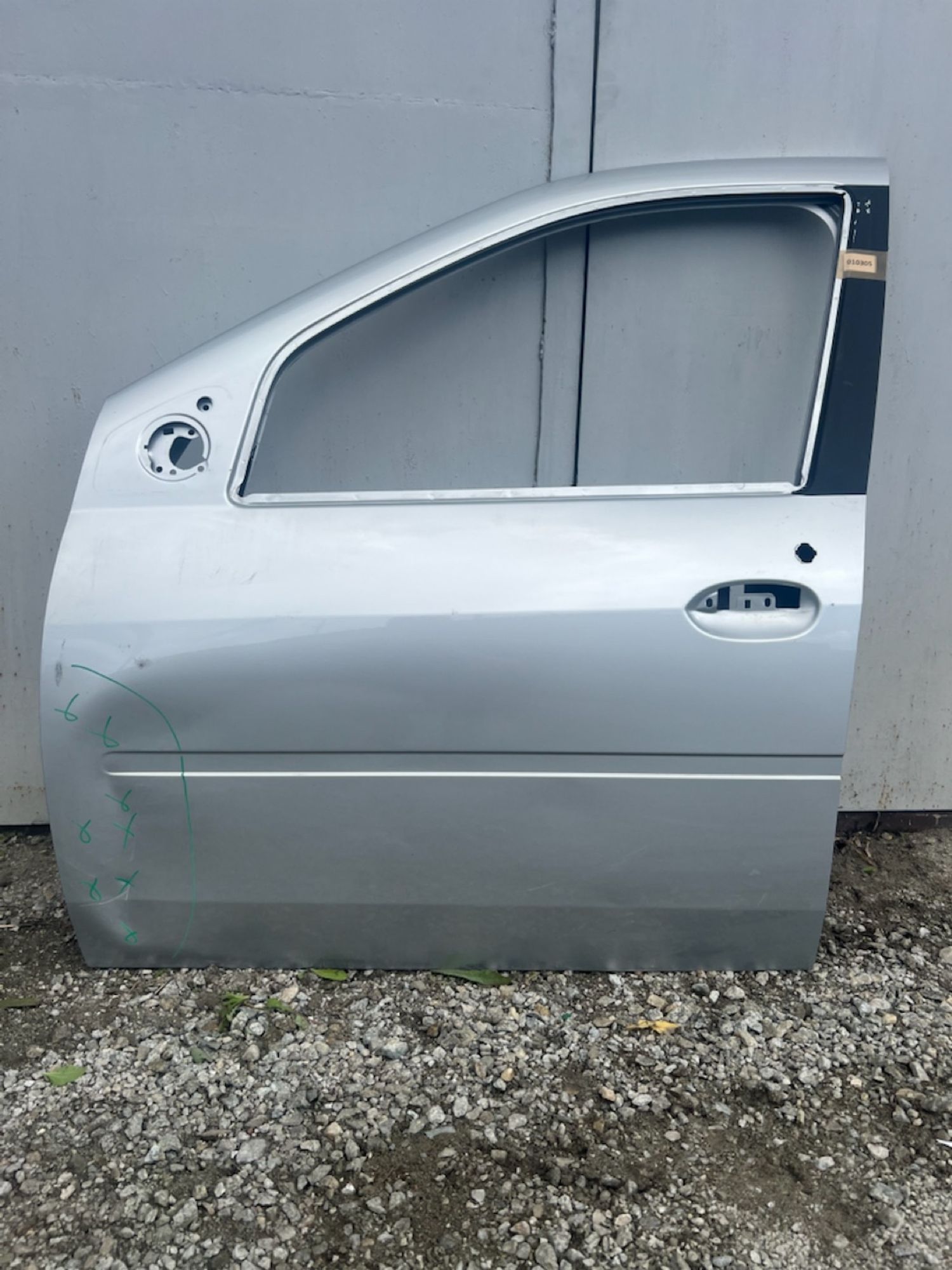 https://ycs.partsauto.market/partsauto-images/thmbs/userImages/74b999aff9da8d5a09f9ff26dc196135/part/1bb0d42b-d38d-4cb0-b9b6-bf51c130dc4b_1781545368460.jpg