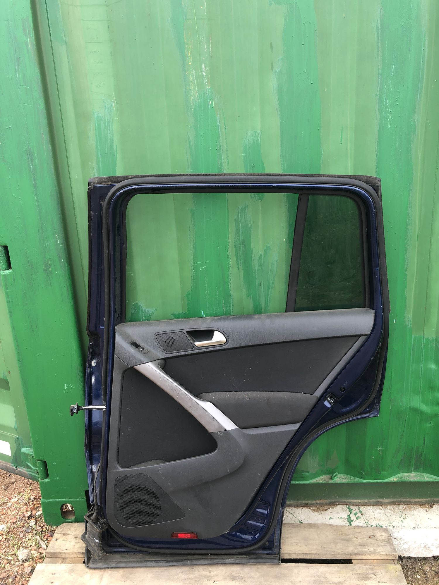https://ycs.partsauto.market/partsauto-images/thmbs/userImages/74b999aff9da8d5a09f9ff26dc196135/part/1ff00637-33a4-43db-a1c0-da70818a2437_1714413833641.jpg