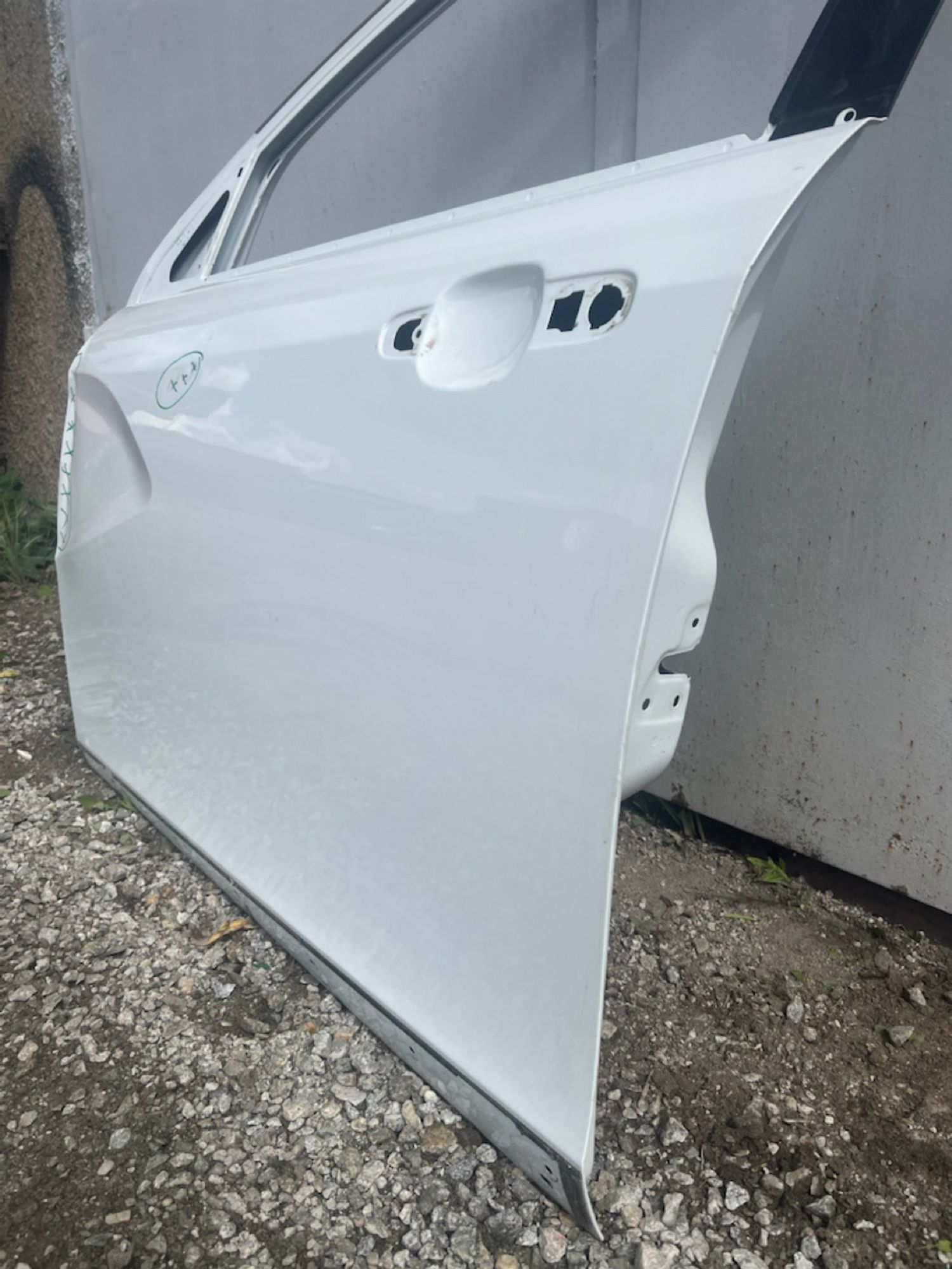 https://ycs.partsauto.market/partsauto-images/thmbs/userImages/74b999aff9da8d5a09f9ff26dc196135/part/21a3d088-6332-4f73-ad6e-e4d9a27c9406_1781543533442.jpg