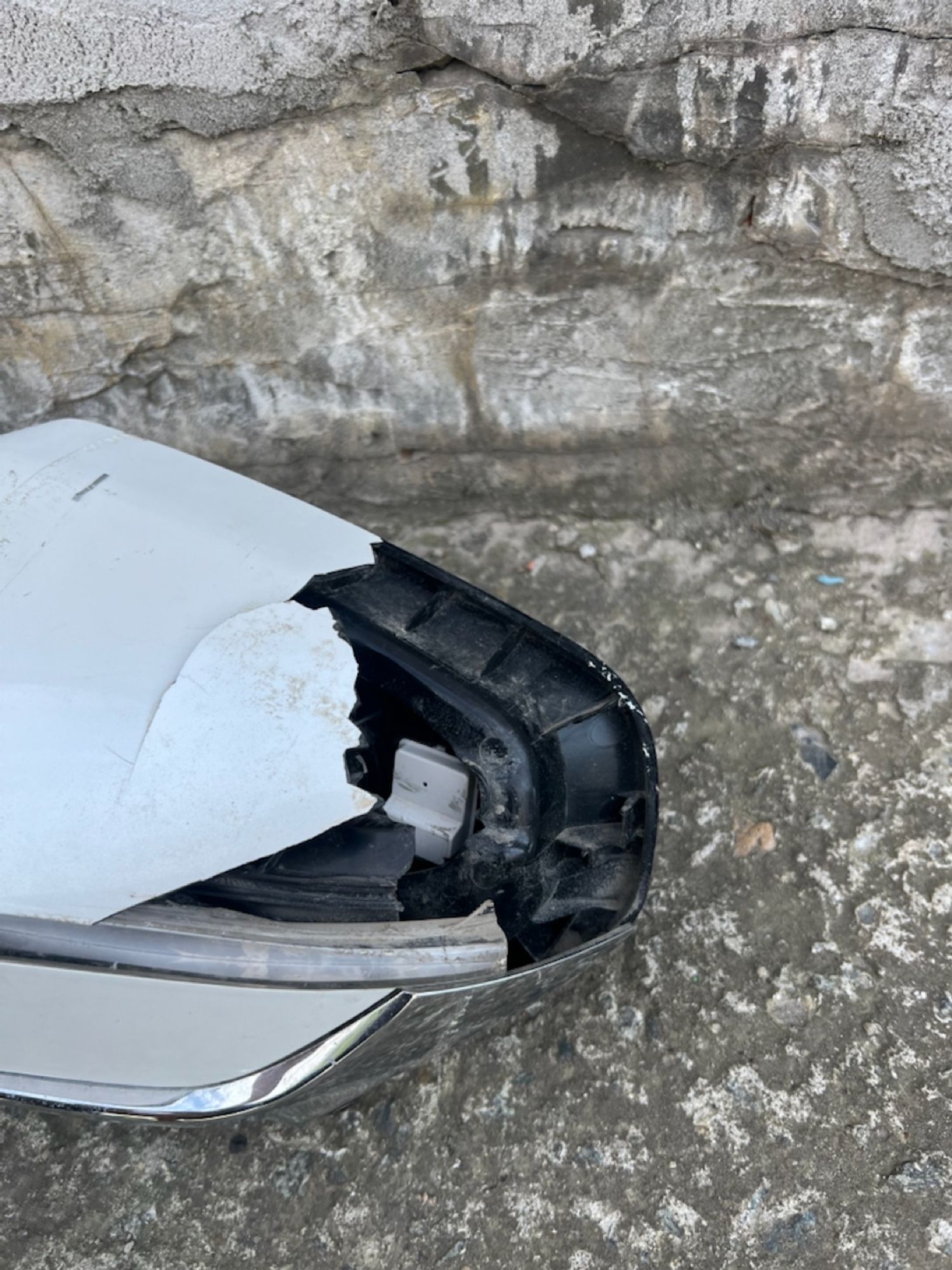 https://ycs.partsauto.market/partsauto-images/thmbs/userImages/74b999aff9da8d5a09f9ff26dc196135/part/2546d00c-a619-4101-bc0f-f18e459ae42e_1785432789692.jpg