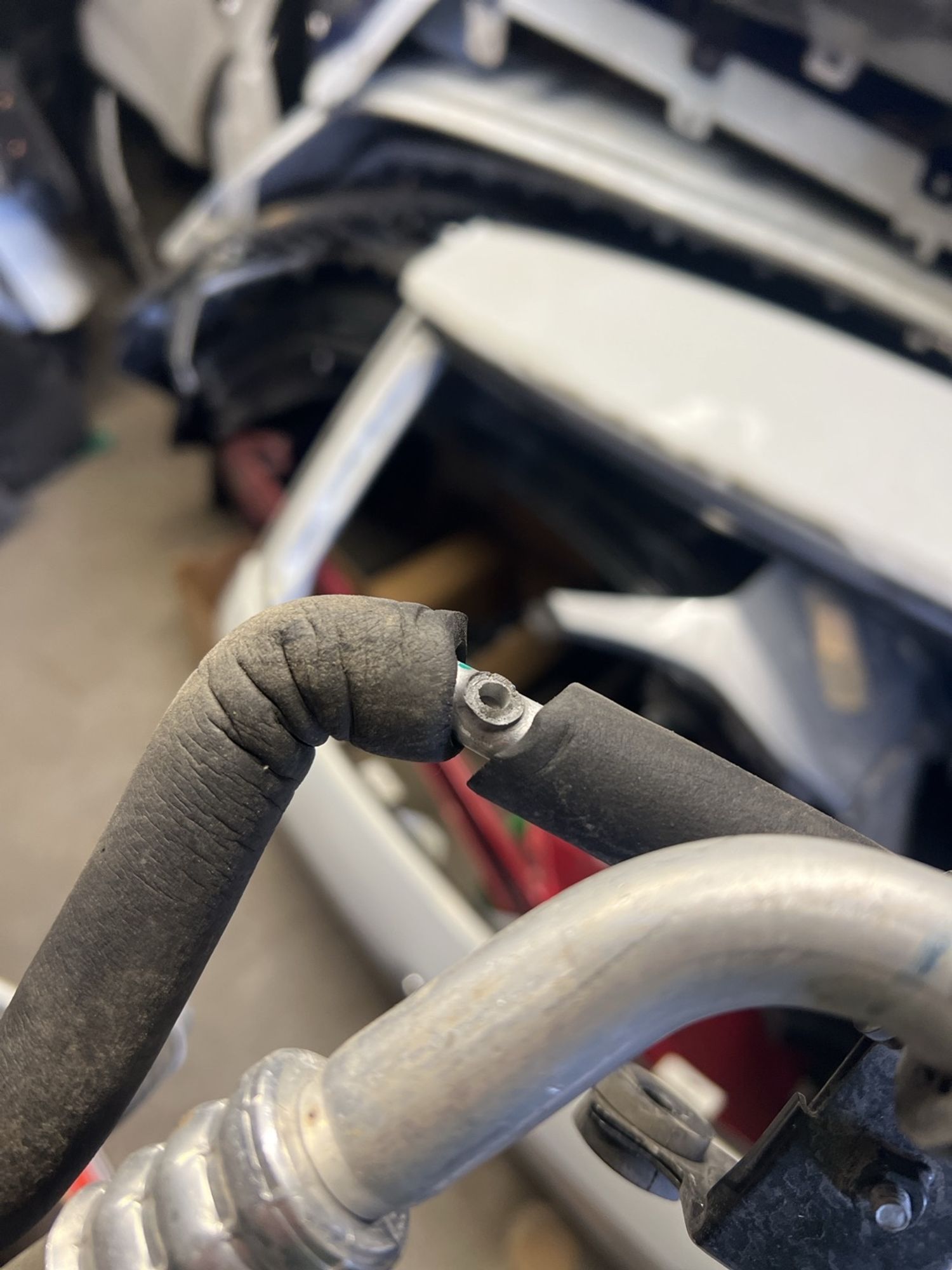 Трубка кондиционера Jetour Dashing, 4000 рублей, Челябинск