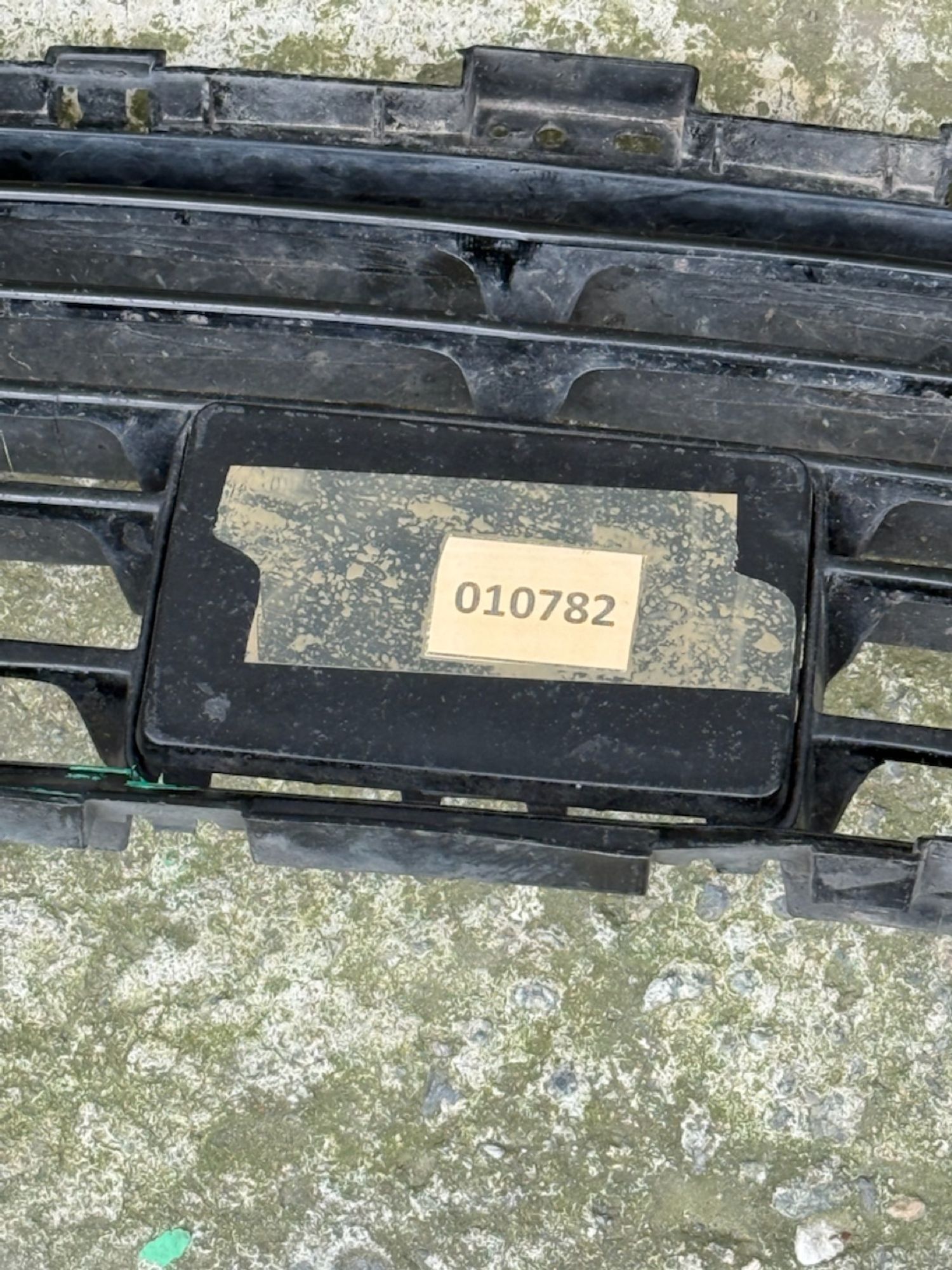 https://ycs.partsauto.market/partsauto-images/thmbs/userImages/74b999aff9da8d5a09f9ff26dc196135/part/2ec875df-f884-4eae-989c-b846b2b16576_1786967721531.jpg