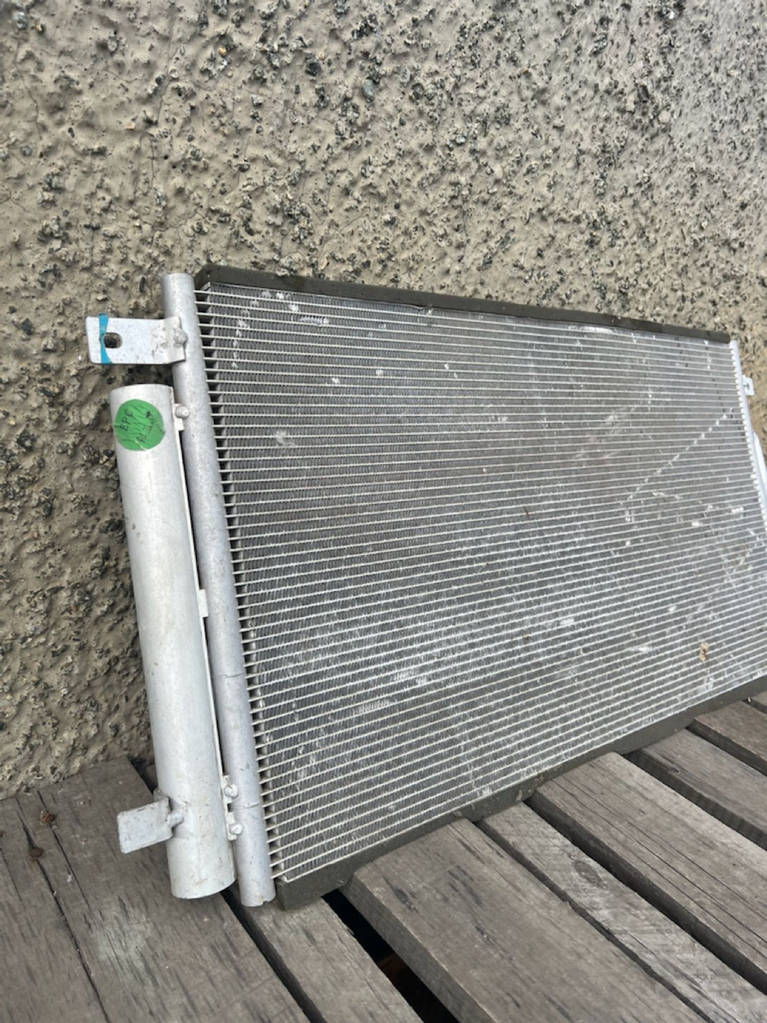 https://ycs.partsauto.market/partsauto-images/thmbs/userImages/74b999aff9da8d5a09f9ff26dc196135/part/322cfbcc-e995-4b61-8b84-d2af3ccc77fe_1785432486243.jpg