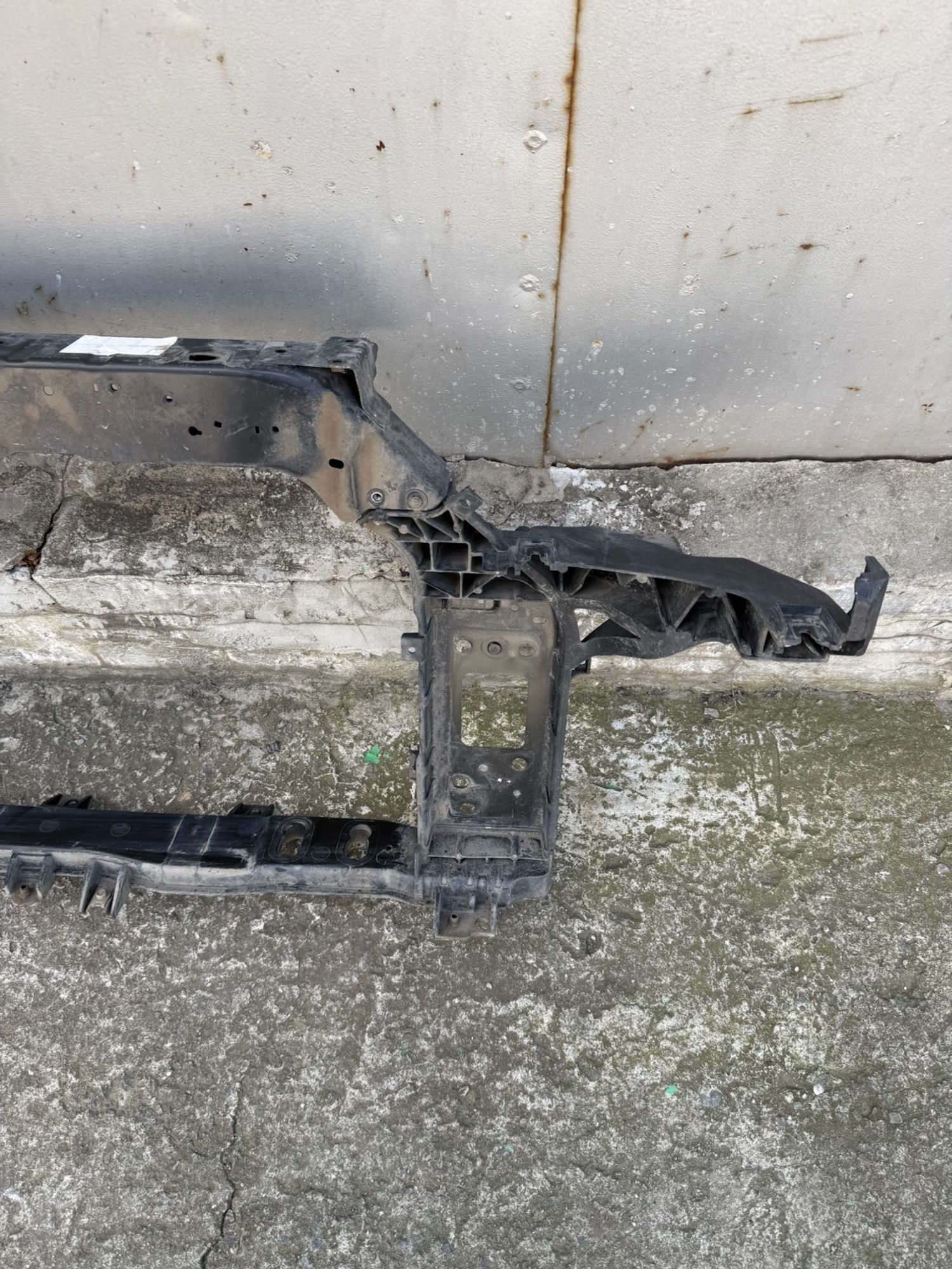 https://ycs.partsauto.market/partsauto-images/thmbs/userImages/74b999aff9da8d5a09f9ff26dc196135/part/36fdf032-3aa1-463b-87fe-e771750b6b10_1787227892029.jpg