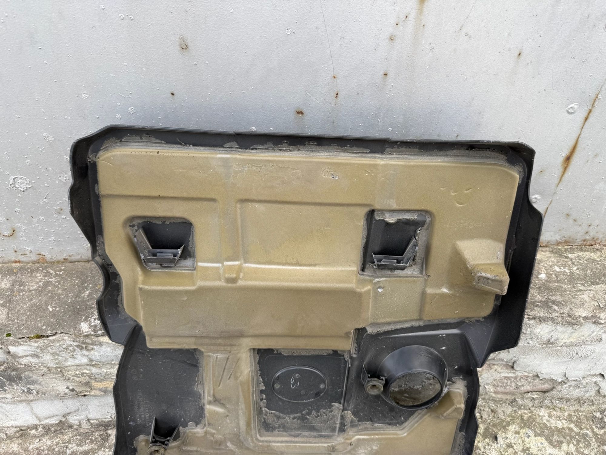 https://ycs.partsauto.market/partsauto-images/thmbs/userImages/74b999aff9da8d5a09f9ff26dc196135/part/42e49372-0d23-4fa9-b653-310d6667e858_1786533152834.jpg