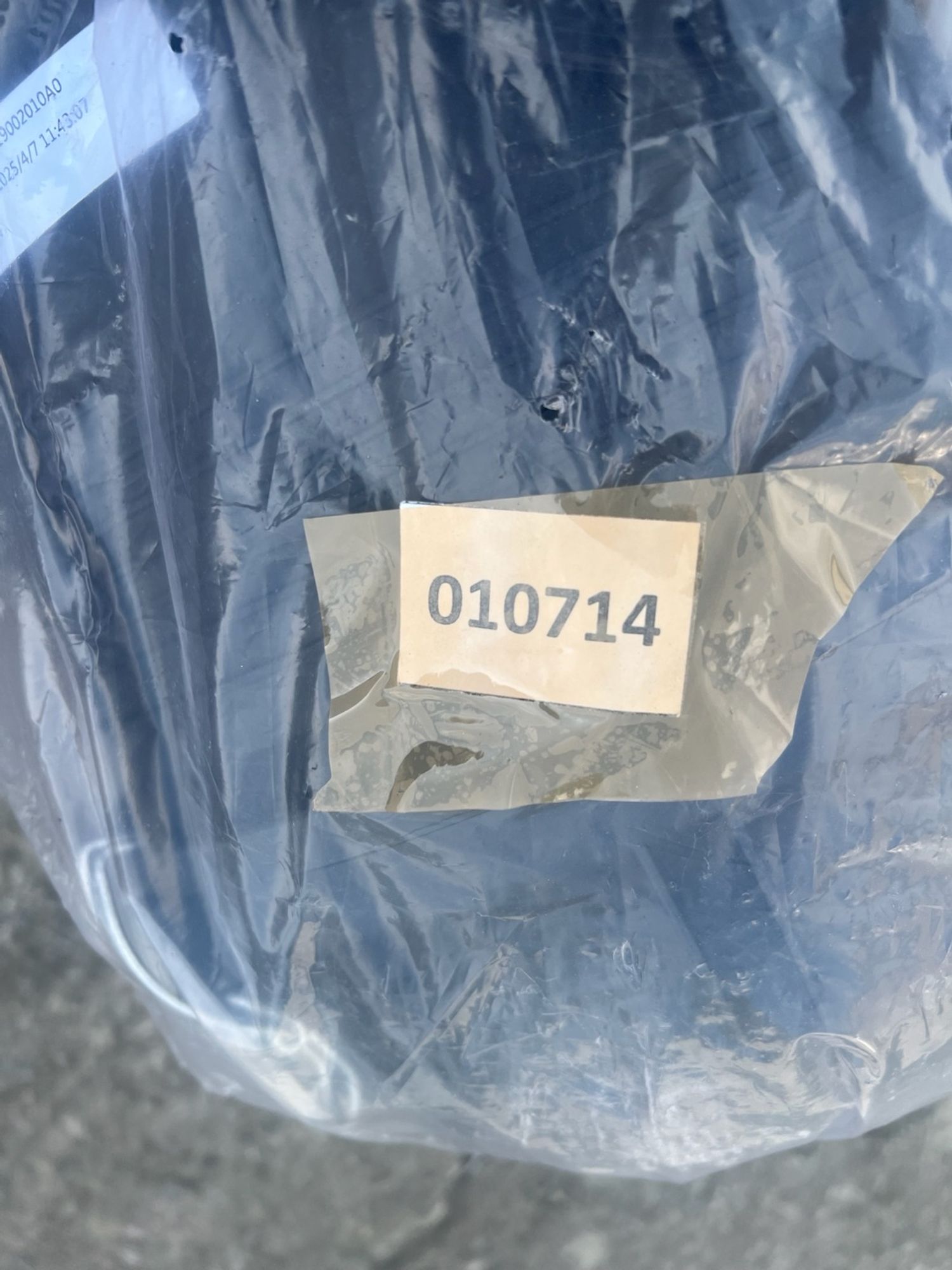 https://ycs.partsauto.market/partsauto-images/thmbs/userImages/74b999aff9da8d5a09f9ff26dc196135/part/463bb32c-9ee9-42d3-971b-5f0e2ed0b168_1785430864395.jpg