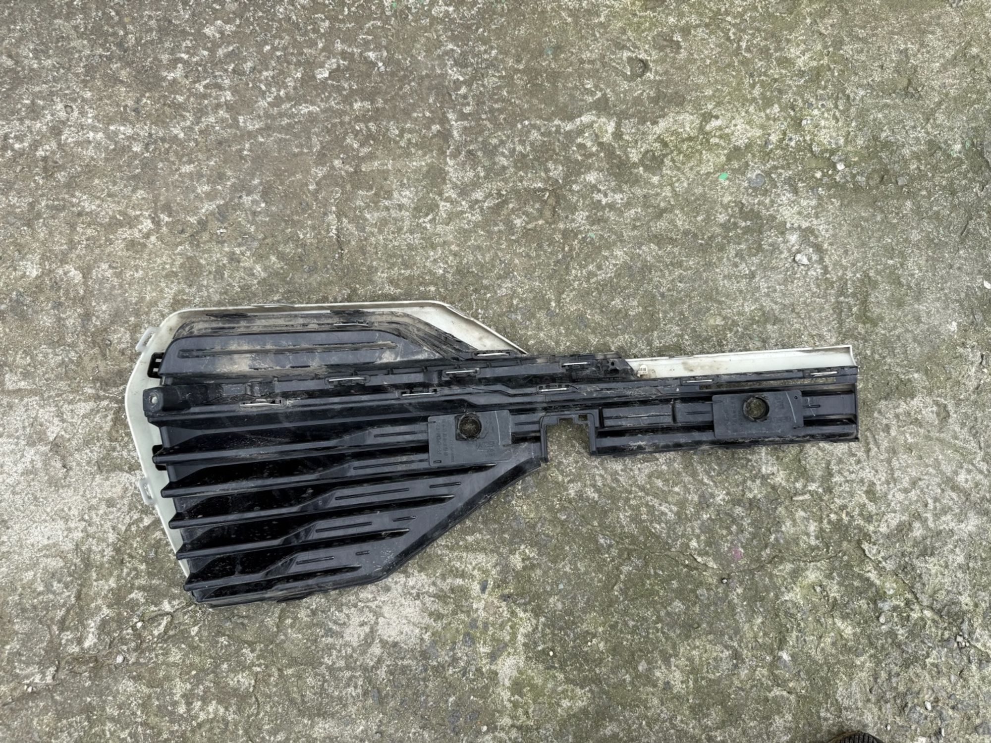 https://ycs.partsauto.market/partsauto-images/thmbs/userImages/74b999aff9da8d5a09f9ff26dc196135/part/4a12fc3d-1e9e-4dc5-b21f-207d498cf7b0_1786908611606.jpg