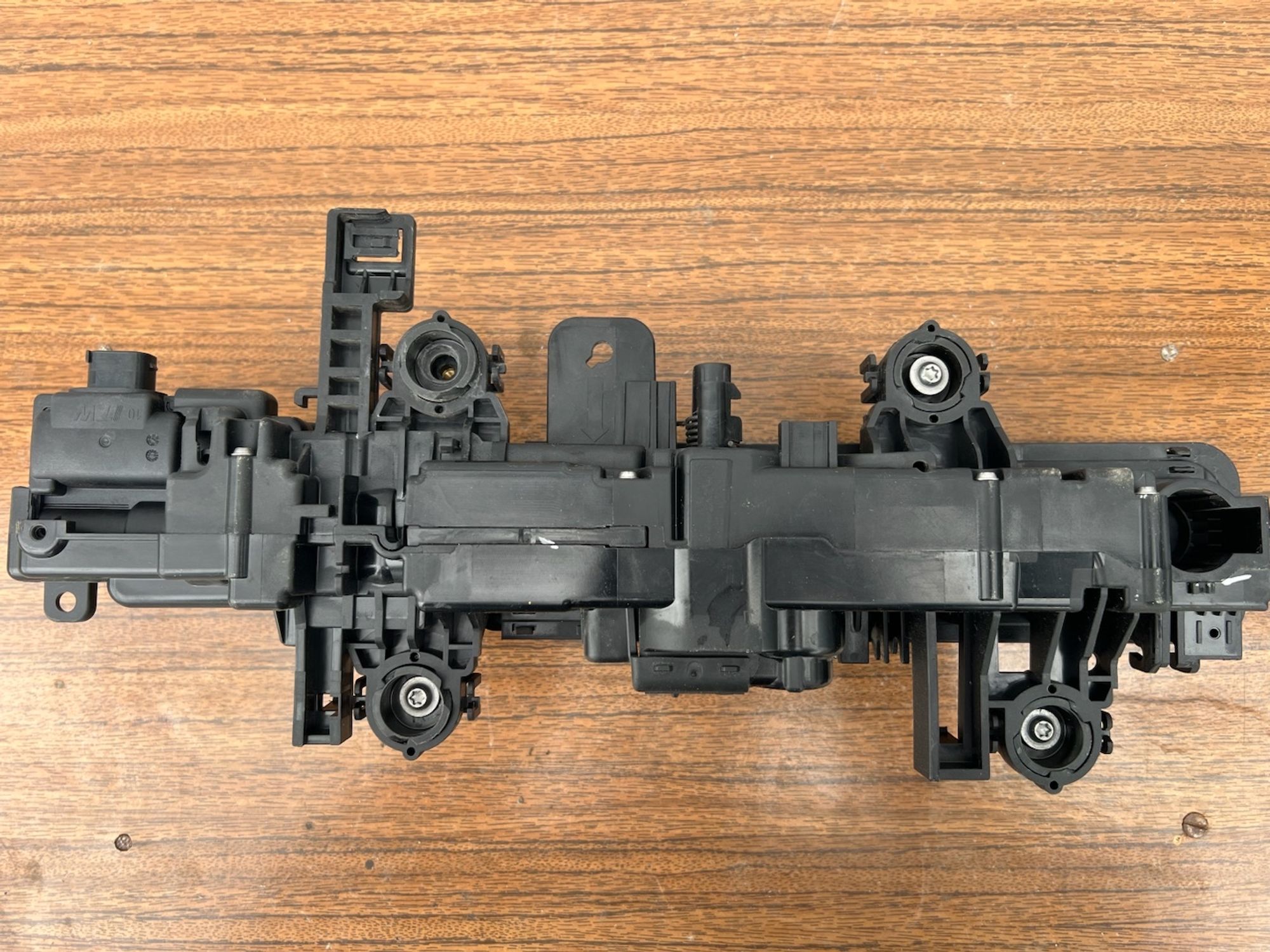 https://ycs.partsauto.market/partsauto-images/thmbs/userImages/74b999aff9da8d5a09f9ff26dc196135/part/5001ea70-f706-41f9-9cb5-b40d796eb19a_1781112706291.jpg