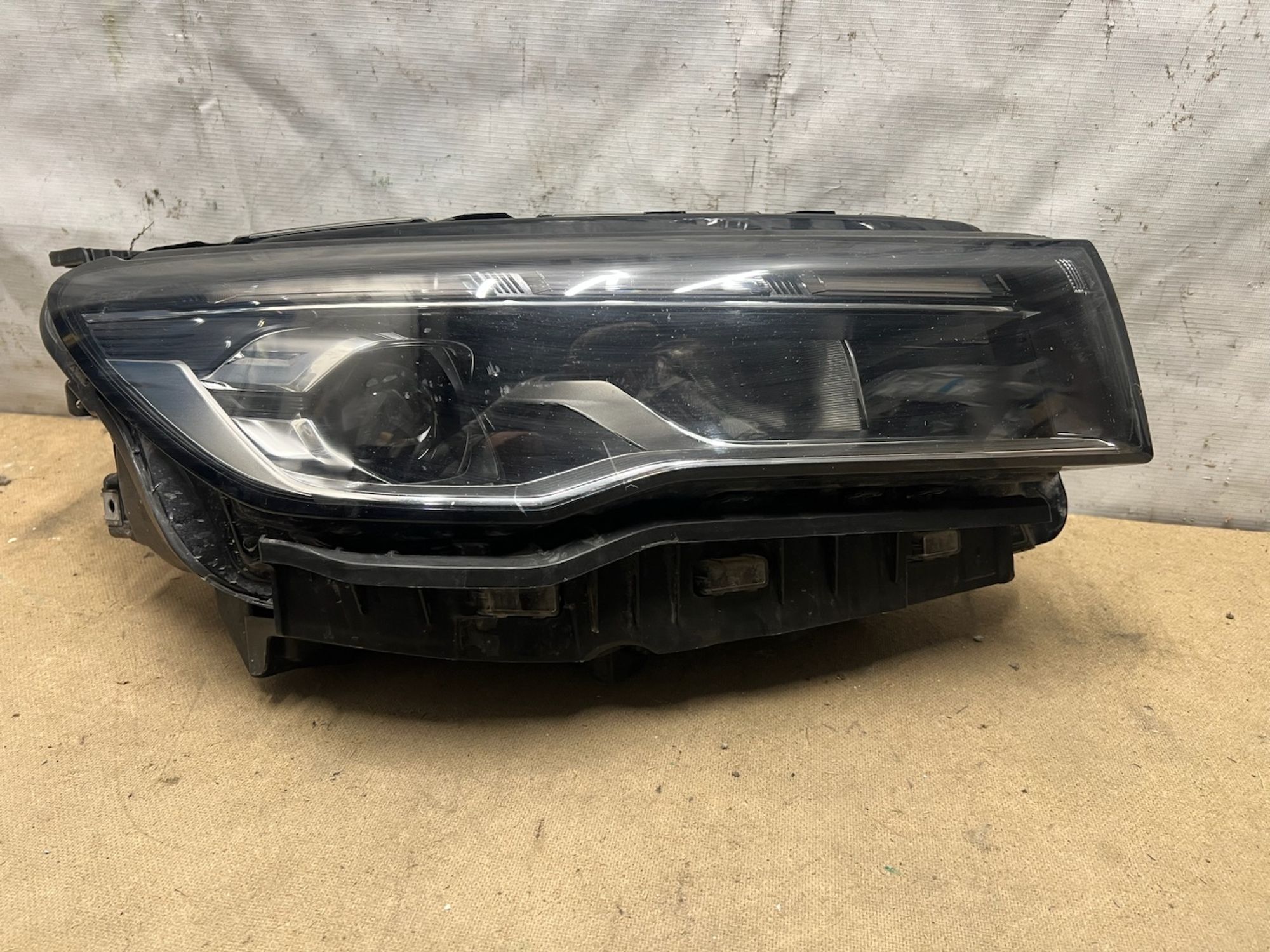 Фара правая Geely Emgrand SS11 LED, 13000 рублей, Челябинск