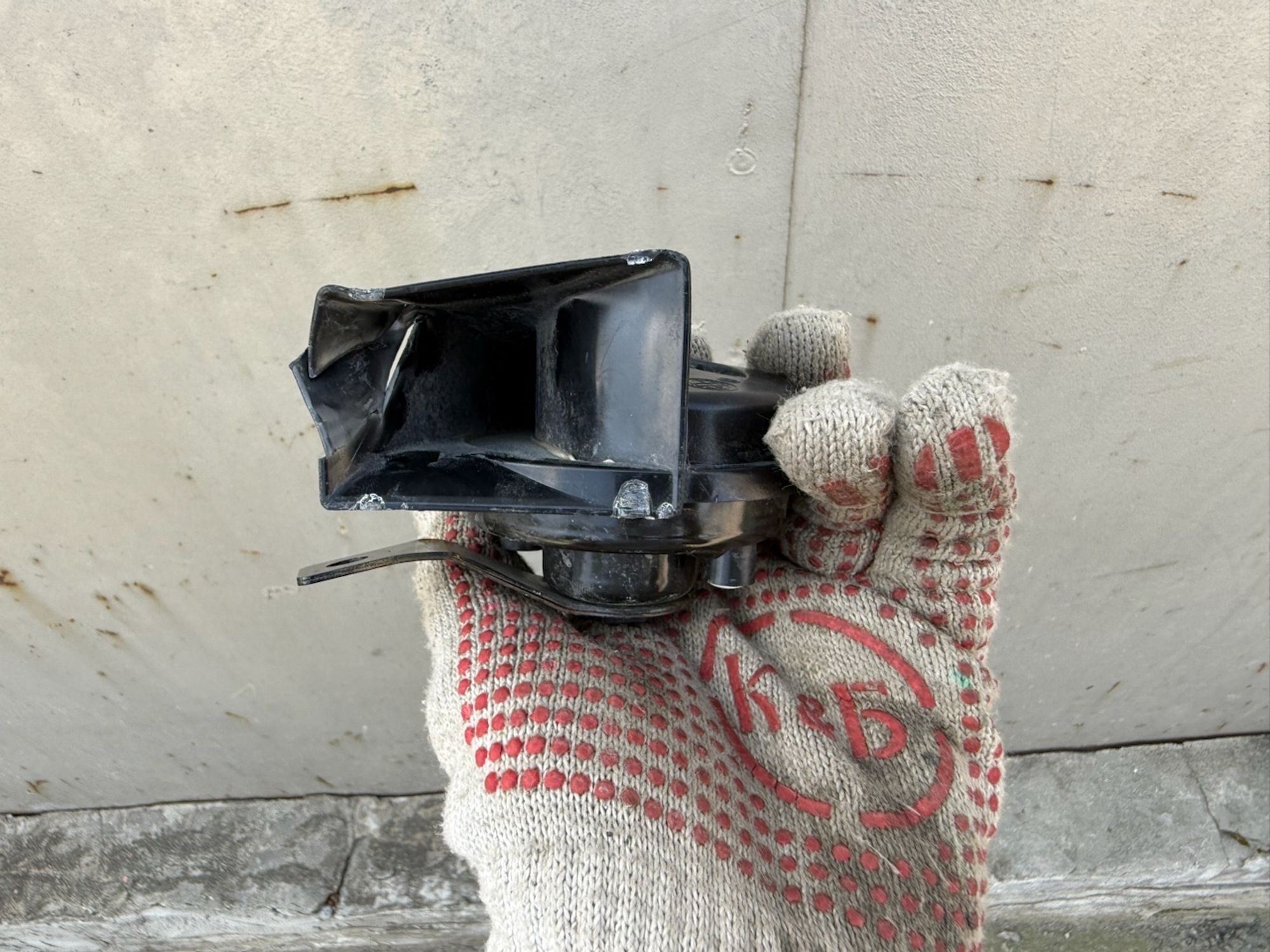 https://ycs.partsauto.market/partsauto-images/thmbs/userImages/74b999aff9da8d5a09f9ff26dc196135/part/58b1d4d4-75e2-4b70-bb3c-cd6010706f02_1784920622677.jpg