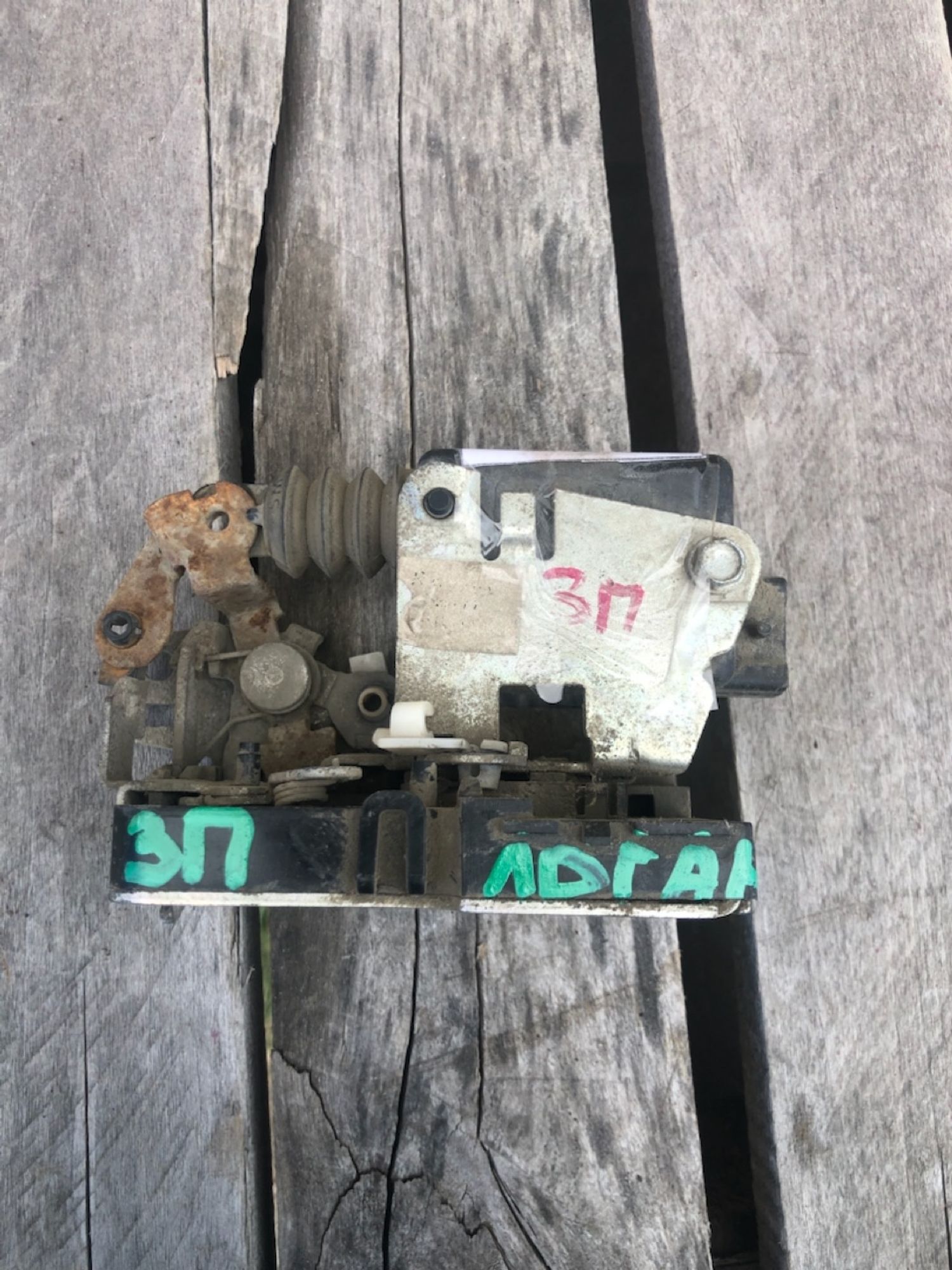 Замок задней правой двери Renault Logan 2005-2014, 800 рублей, Челябинск
