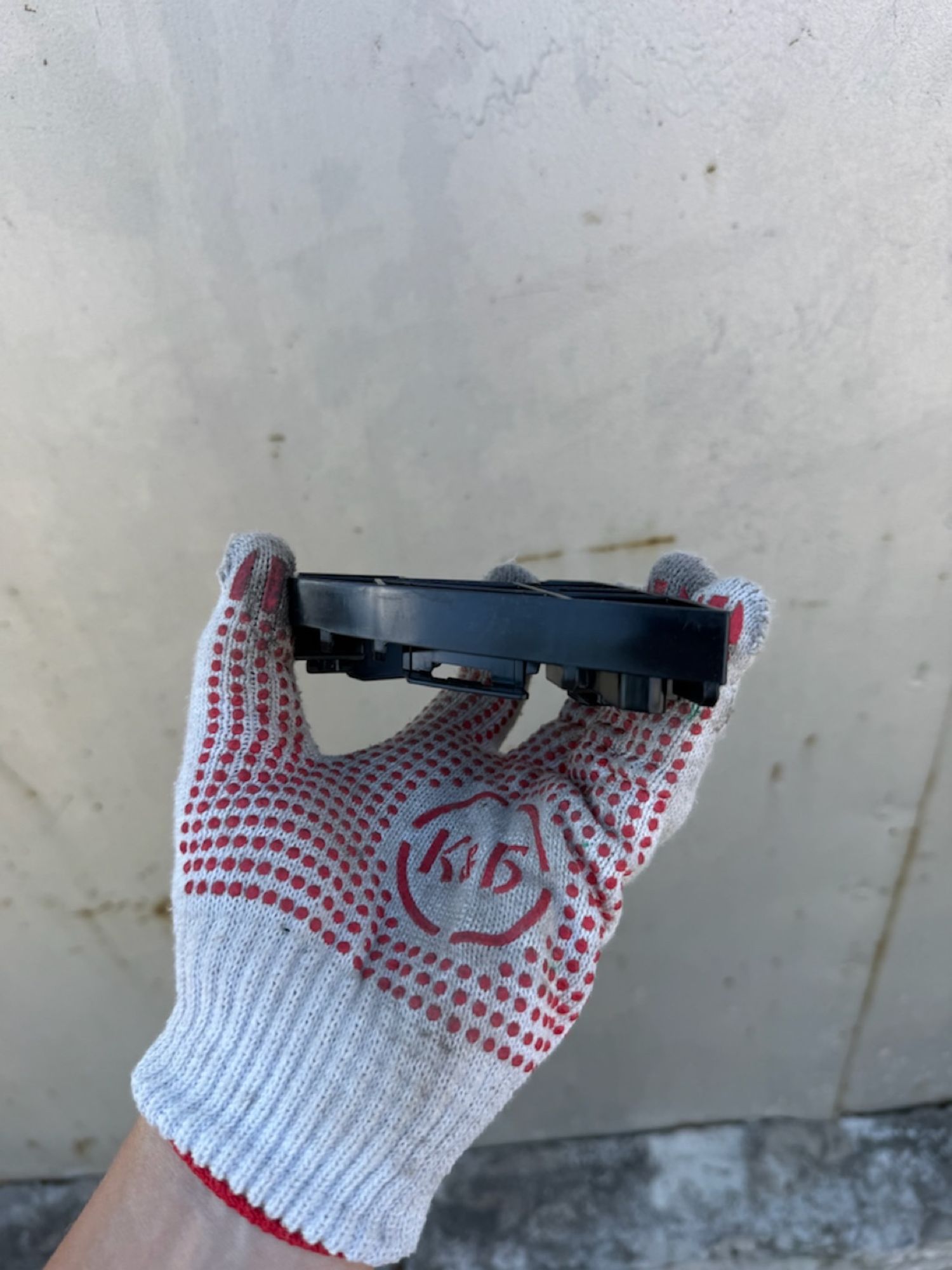 https://ycs.partsauto.market/partsauto-images/thmbs/userImages/74b999aff9da8d5a09f9ff26dc196135/part/5f2ccf32-ba8f-48d1-b896-4b783e6810ea_1786698578407.jpg