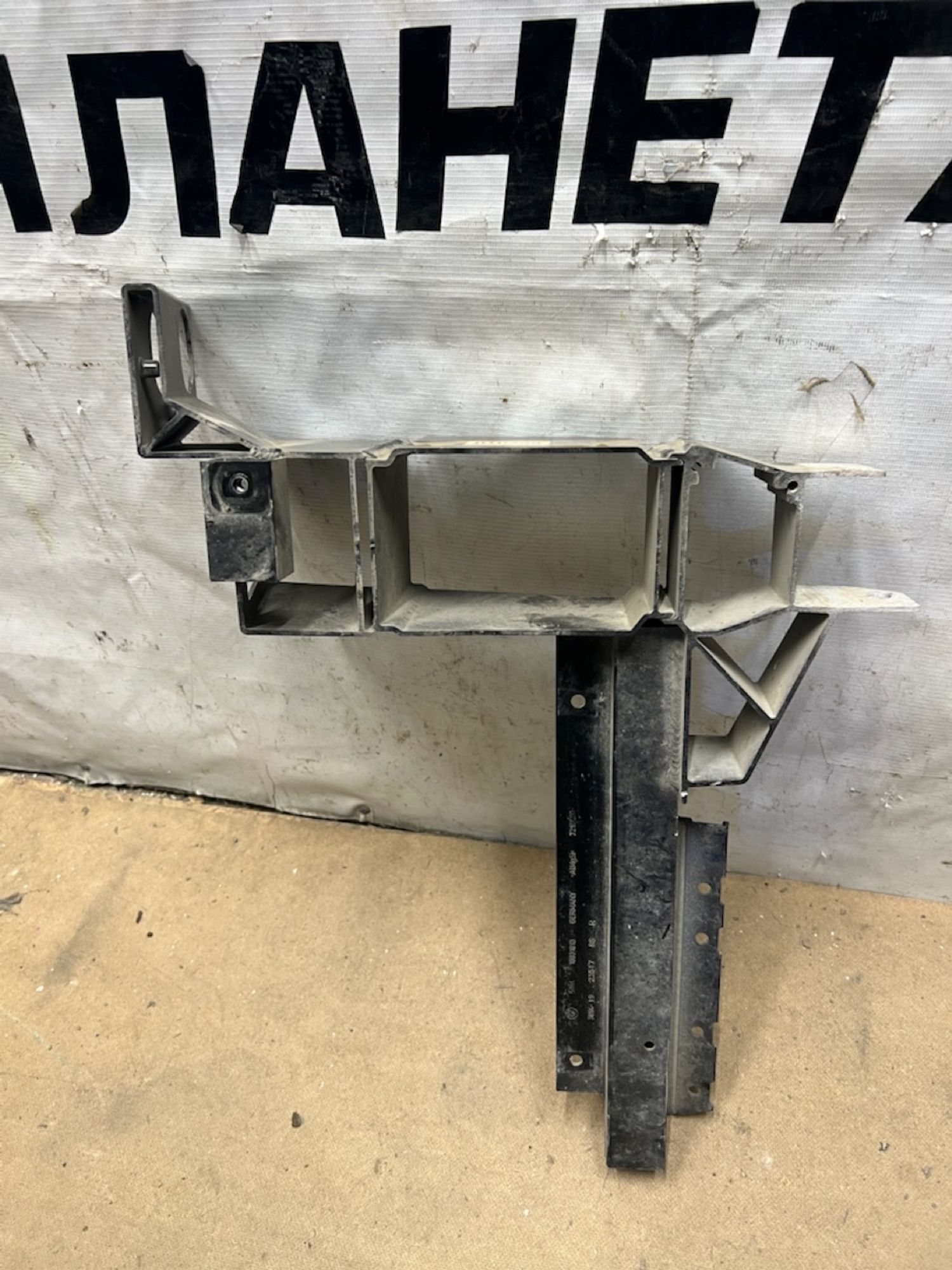 Кронштейн фары правый BMW X3, F25 / X4 F26, 5000 рублей, Челябинск