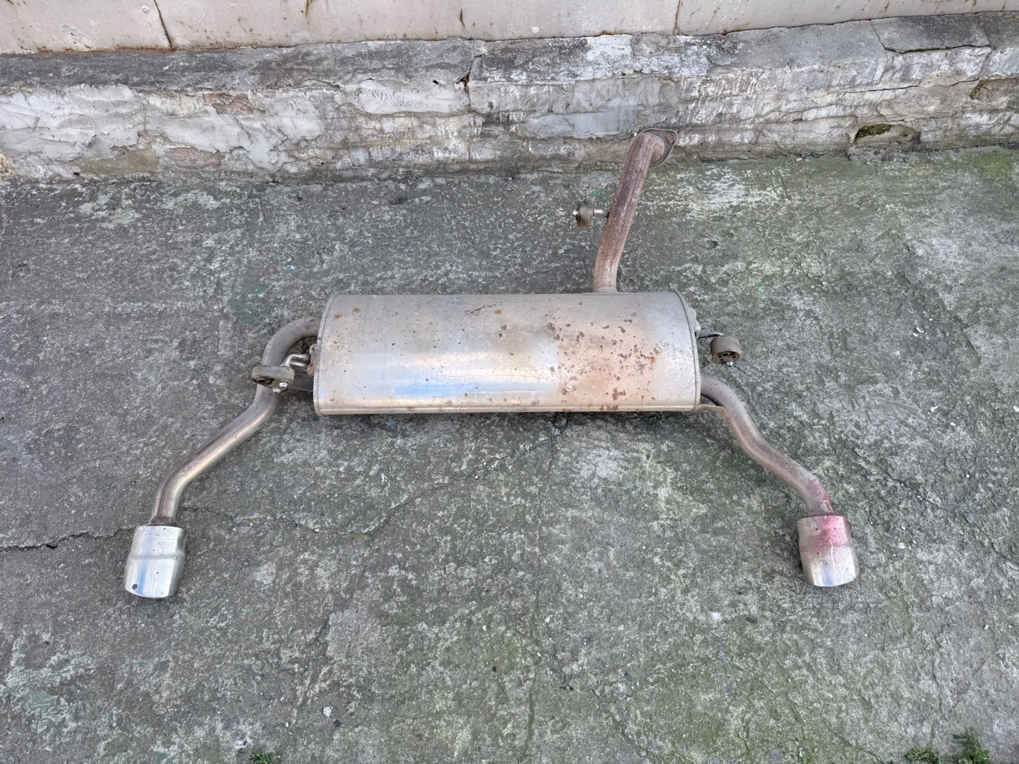 https://ycs.partsauto.market/partsauto-images/thmbs/userImages/74b999aff9da8d5a09f9ff26dc196135/part/62fdd1d1-66a2-4f9b-a4c8-c81a6517c957_1786709974543.jpg