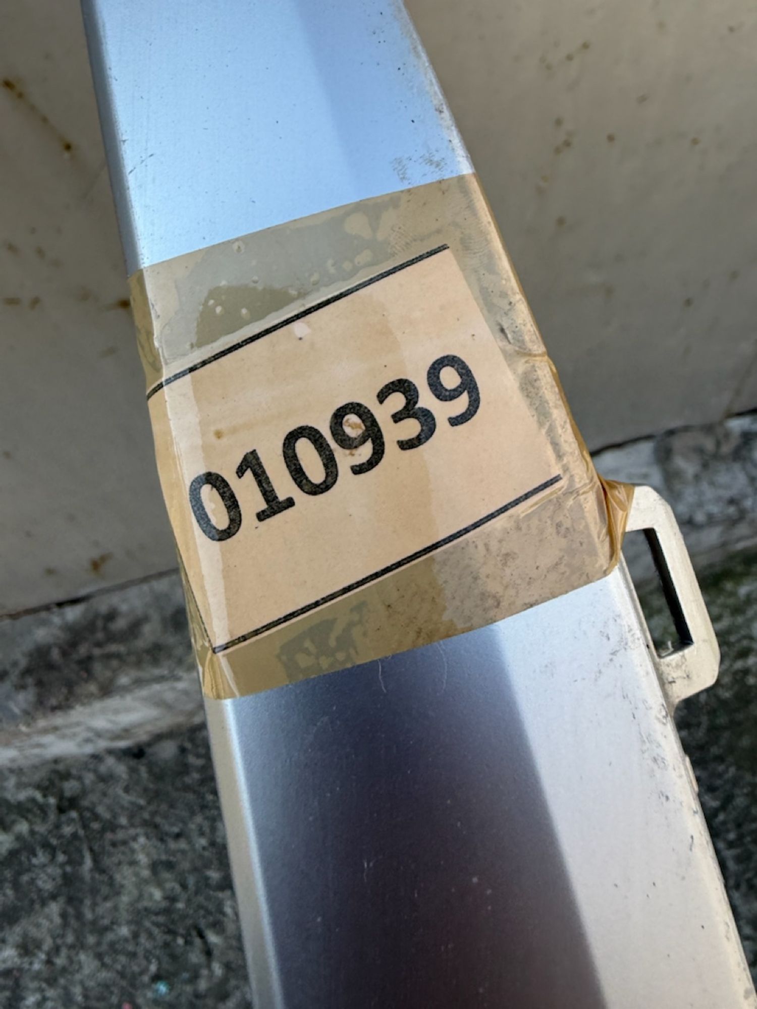 https://ycs.partsauto.market/partsauto-images/thmbs/userImages/74b999aff9da8d5a09f9ff26dc196135/part/679ef457-ea57-461e-b372-0759a4b2752a_1786906340759.jpg