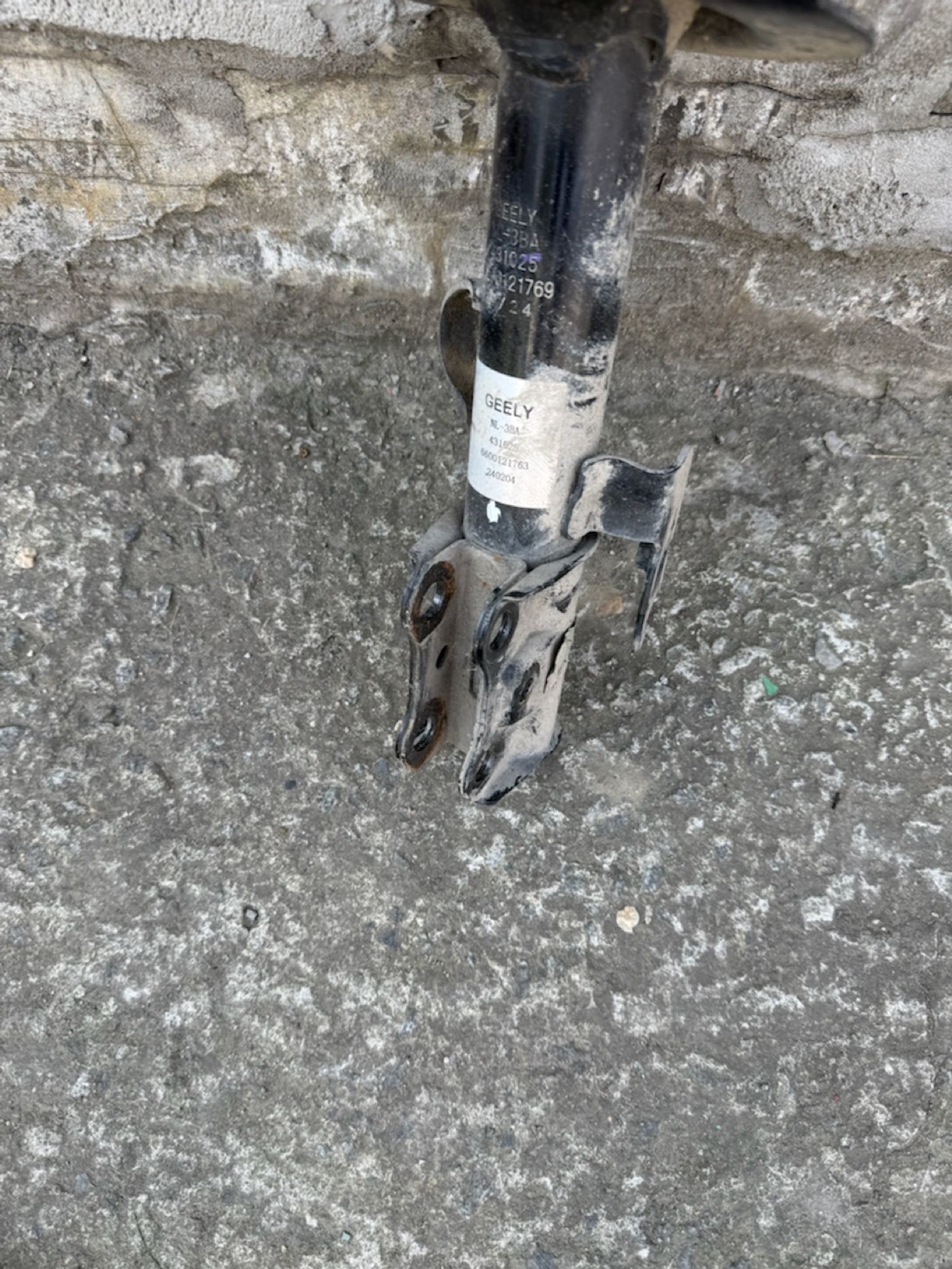 https://ycs.partsauto.market/partsauto-images/thmbs/userImages/74b999aff9da8d5a09f9ff26dc196135/part/67a36bf3-8fcd-4e7f-b367-2acf63e8300f_1784918649912.jpg