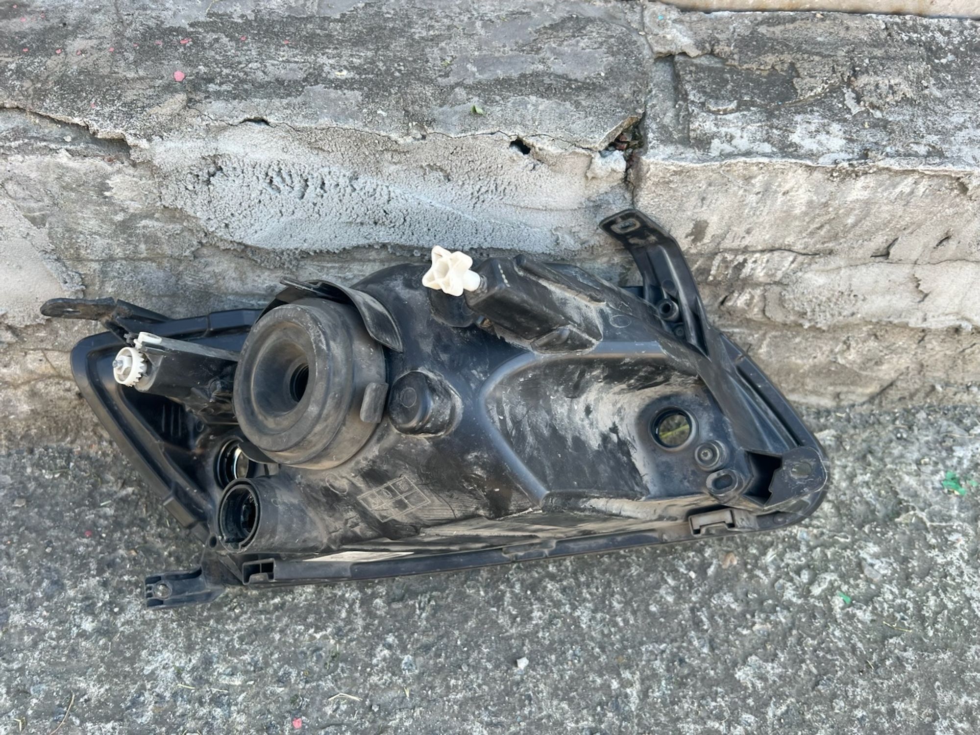 https://ycs.partsauto.market/partsauto-images/thmbs/userImages/74b999aff9da8d5a09f9ff26dc196135/part/67bdd6be-9f8f-4b39-818f-eedee88776fa_1781807500267.jpg
