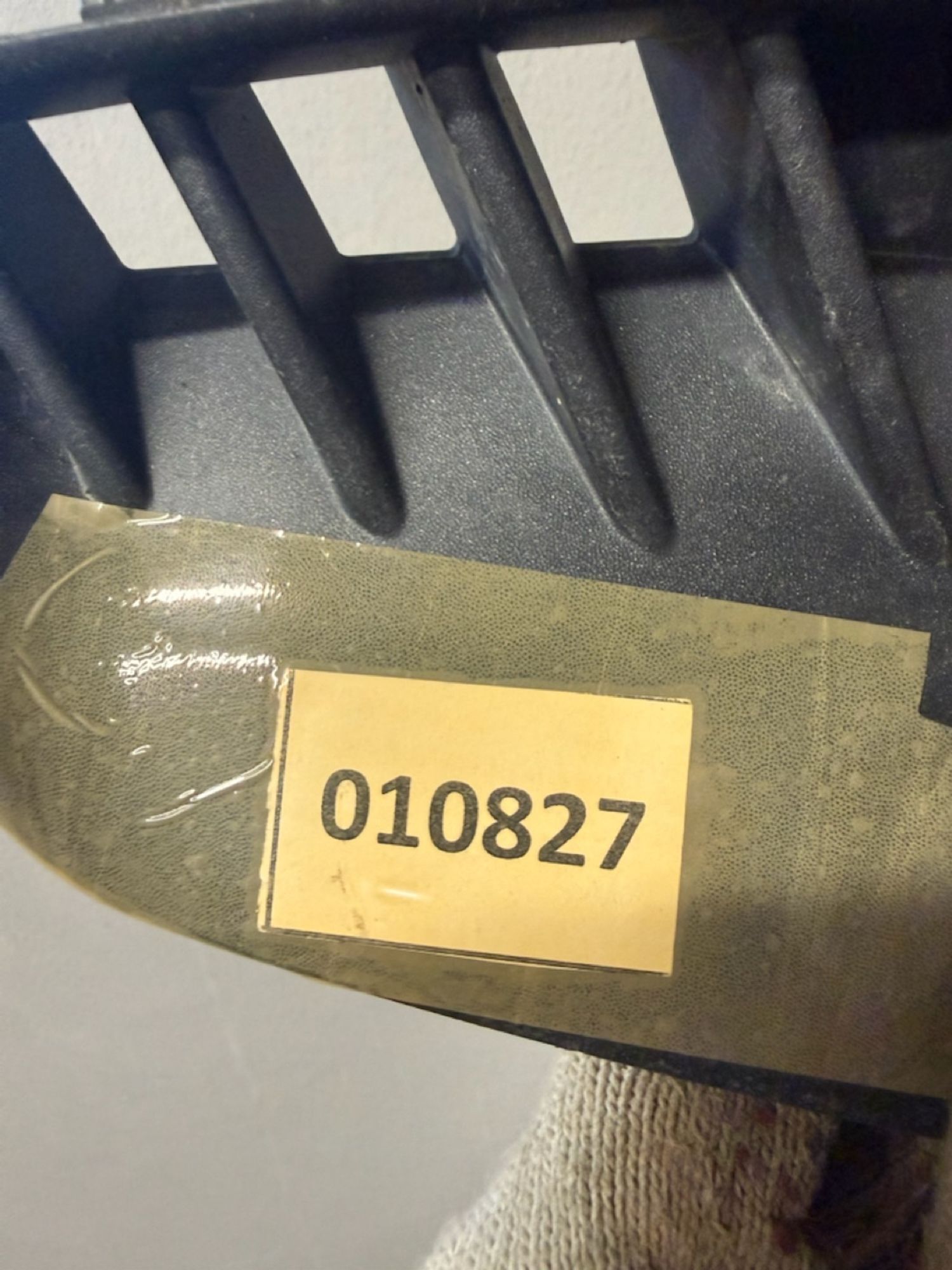 https://ycs.partsauto.market/partsauto-images/thmbs/userImages/74b999aff9da8d5a09f9ff26dc196135/part/6e19e8d1-a1f7-40d2-b7ae-c0c13f184de2_1789116122510.jpg