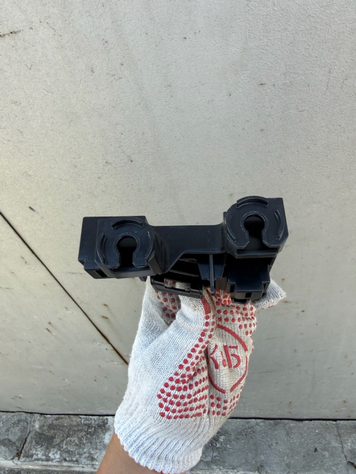 https://ycs.partsauto.market/partsauto-images/thmbs/userImages/74b999aff9da8d5a09f9ff26dc196135/part/6e1cc9a8-6d6c-49bb-9c70-a6e7a27a80d8_1786698313197.jpg