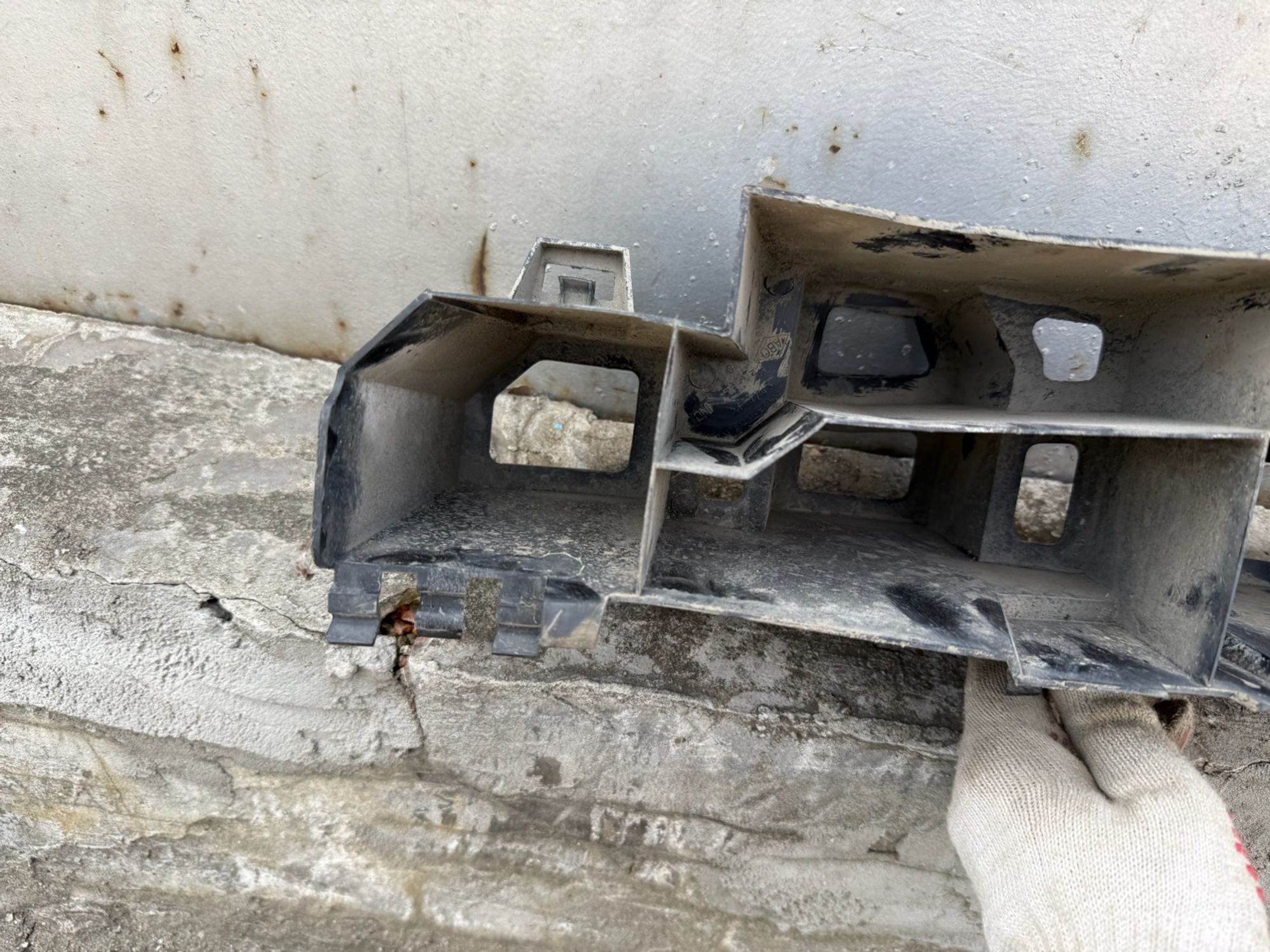 https://ycs.partsauto.market/partsauto-images/thmbs/userImages/74b999aff9da8d5a09f9ff26dc196135/part/72e5d835-105d-4d33-a0ac-3dc8af18593a_1784917153869.jpg