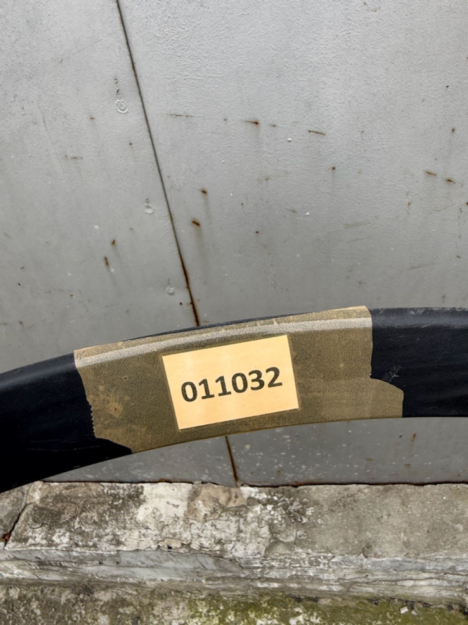 https://ycs.partsauto.market/partsauto-images/thmbs/userImages/74b999aff9da8d5a09f9ff26dc196135/part/74f7b274-9eaf-4336-badb-715cfcb38c66_1786298652271.jpg
