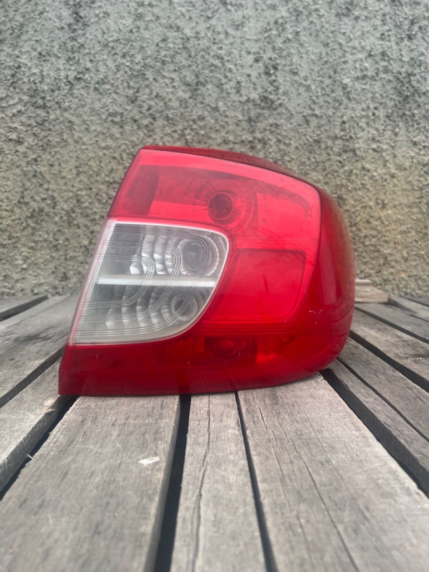 https://ycs.partsauto.market/partsauto-images/thmbs/userImages/74b999aff9da8d5a09f9ff26dc196135/part/75508e4a-4a76-45a5-a01e-d32647e5d65d_1781547564653.jpg
