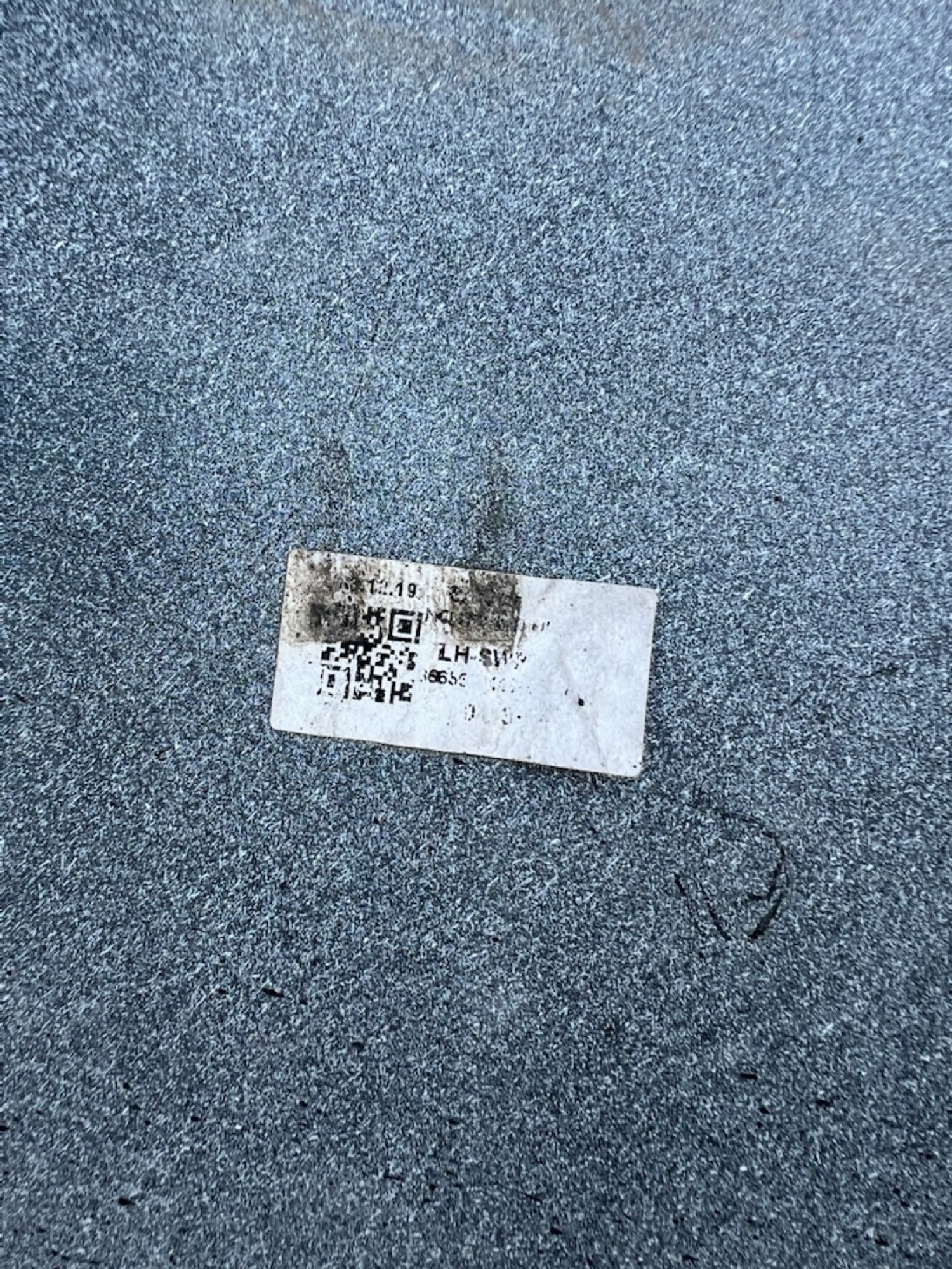 https://ycs.partsauto.market/partsauto-images/thmbs/userImages/74b999aff9da8d5a09f9ff26dc196135/part/7cc30d85-c770-47ac-ab35-2e034b4b138c_1781717242562.jpg