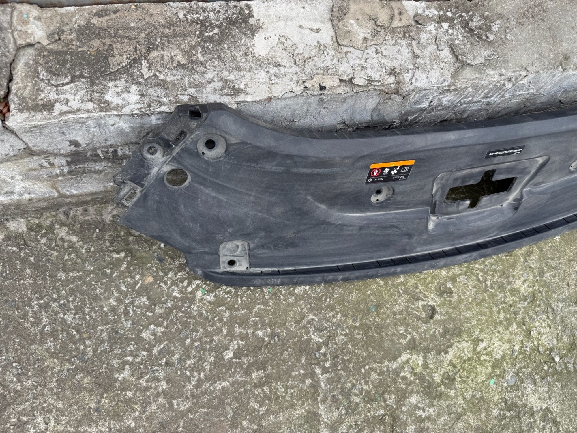 https://ycs.partsauto.market/partsauto-images/thmbs/userImages/74b999aff9da8d5a09f9ff26dc196135/part/844a7253-19de-4d3c-b220-d2a9cab82e8b_1786087943527.jpg