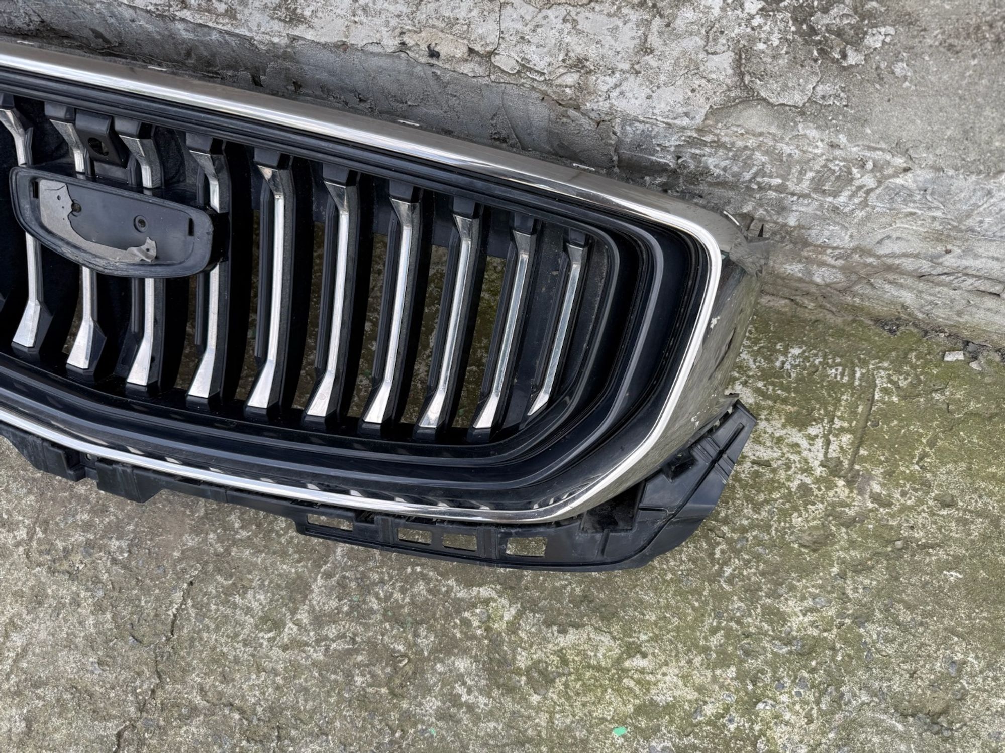 https://ycs.partsauto.market/partsauto-images/thmbs/userImages/74b999aff9da8d5a09f9ff26dc196135/part/877e28fb-0329-466c-904f-88961d570af9_1786463525371.jpg