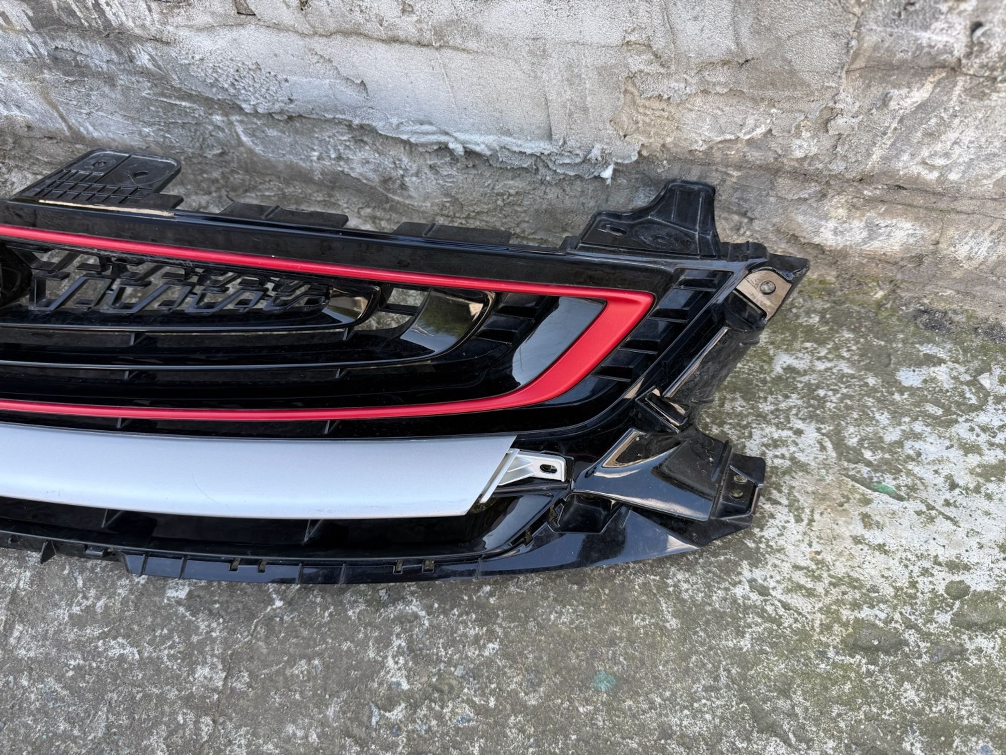 Решетка радиатора Geely Coolray / Belgee X50, 3800 рублей, Челябинск