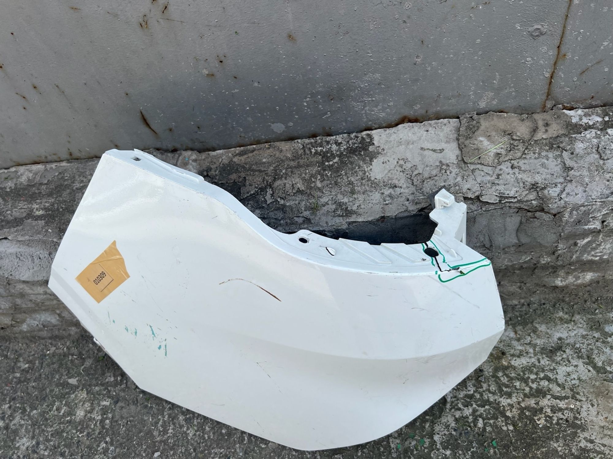 https://ycs.partsauto.market/partsauto-images/thmbs/userImages/74b999aff9da8d5a09f9ff26dc196135/part/8c2e7cc2-2a50-4ef6-8c60-83779e80ebb6_1781717229930.jpg