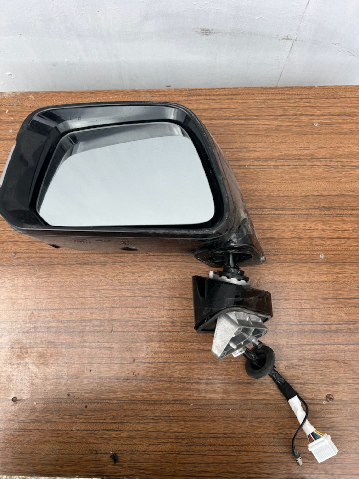 https://ycs.partsauto.market/partsauto-images/thmbs/userImages/74b999aff9da8d5a09f9ff26dc196135/part/8f473f34-7e84-4b62-ab41-d836711f59d2_1781113308006.jpg