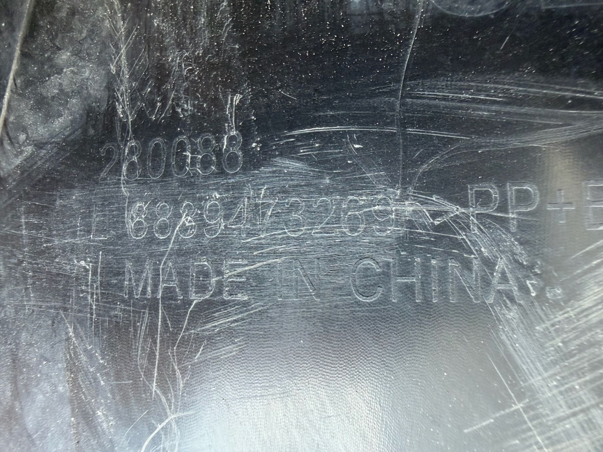 https://ycs.partsauto.market/partsauto-images/thmbs/userImages/74b999aff9da8d5a09f9ff26dc196135/part/90bf572e-4d1d-46e1-88ee-6316f5143e55_1786306076153.jpg