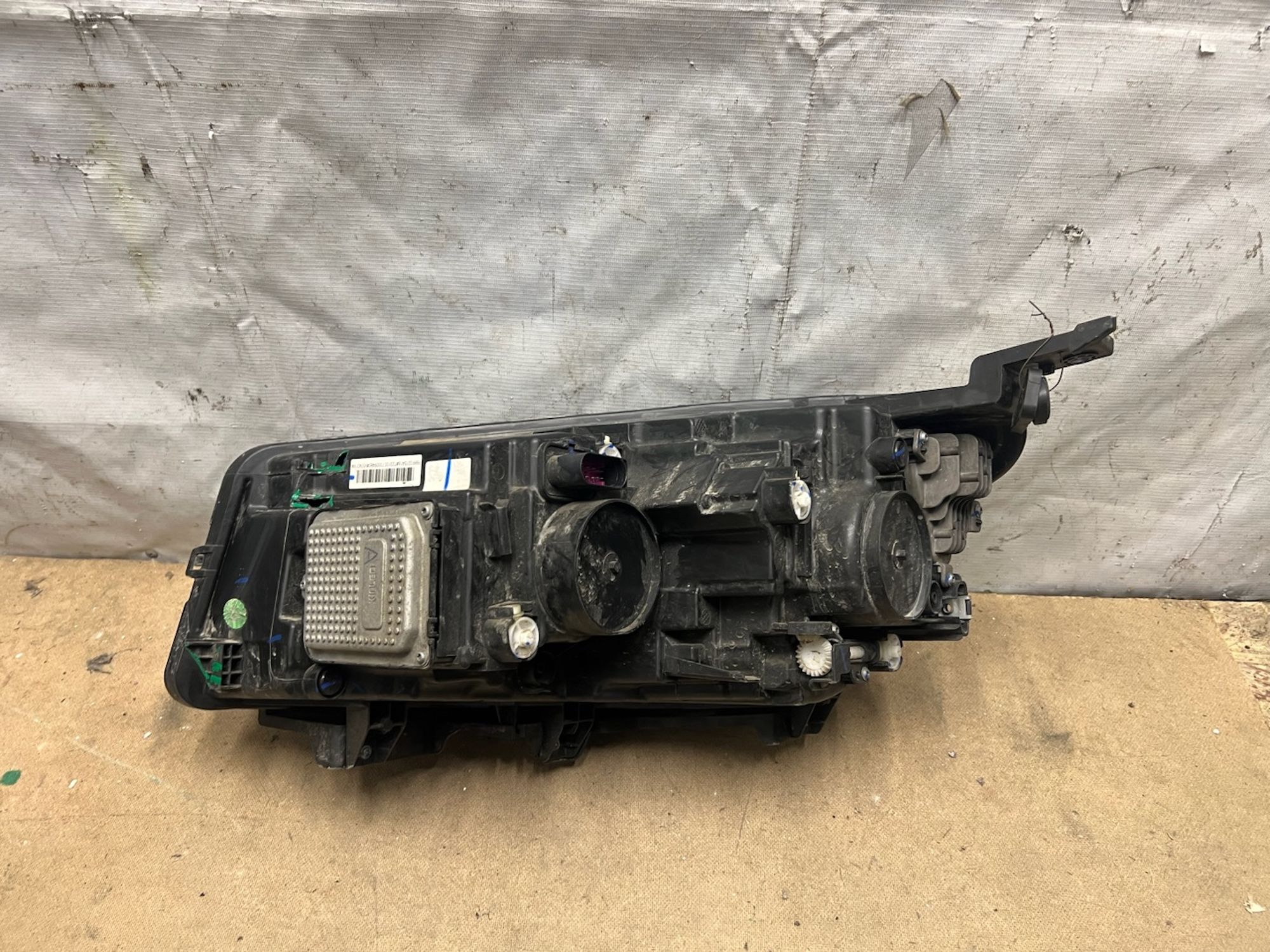 Фара правая Geely Emgrand SS11 LED, 13000 рублей, Челябинск