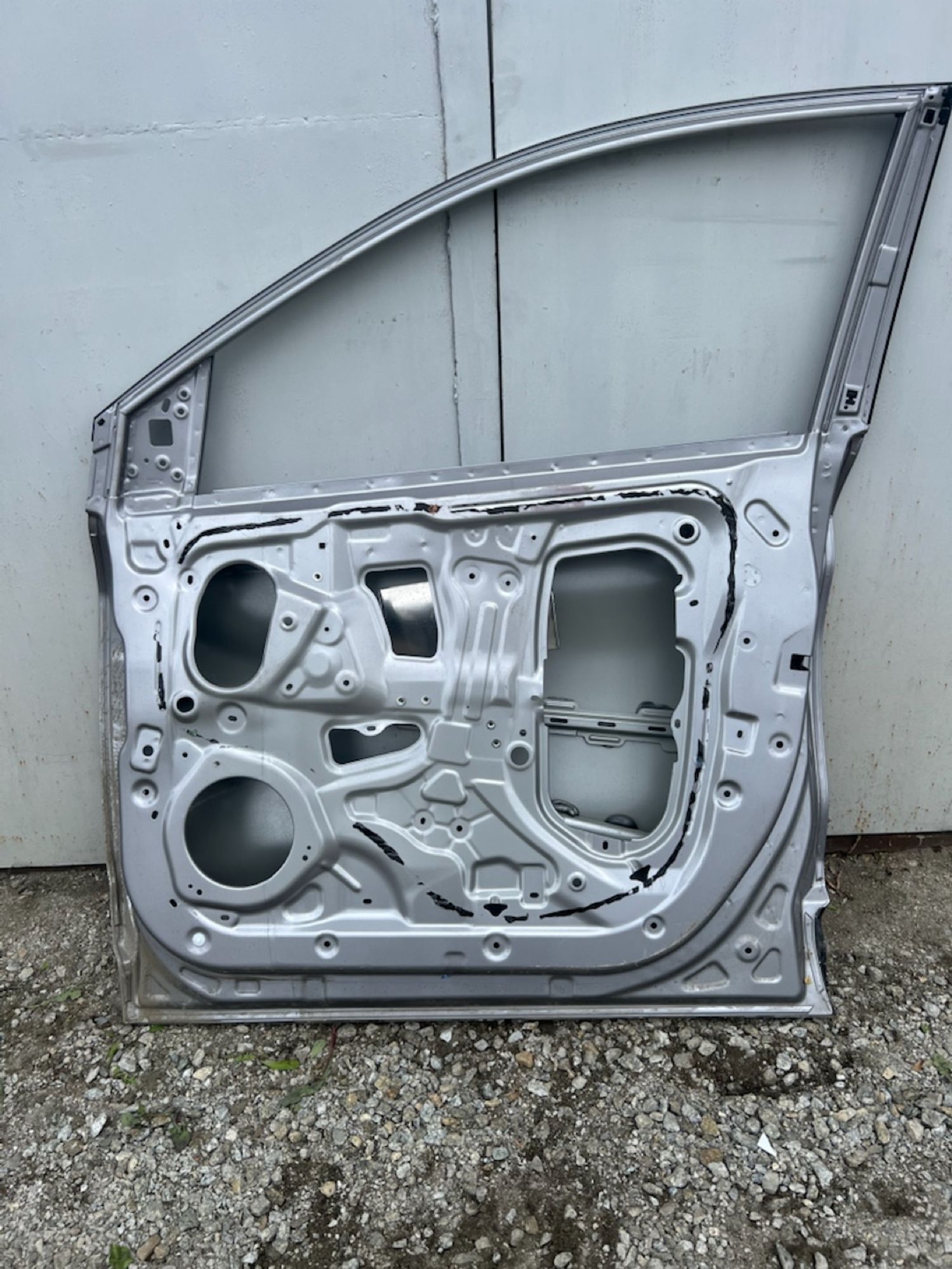 https://ycs.partsauto.market/partsauto-images/thmbs/userImages/74b999aff9da8d5a09f9ff26dc196135/part/98edf4da-fa49-4145-b5ee-1d28c407df44_1781547294667.jpg