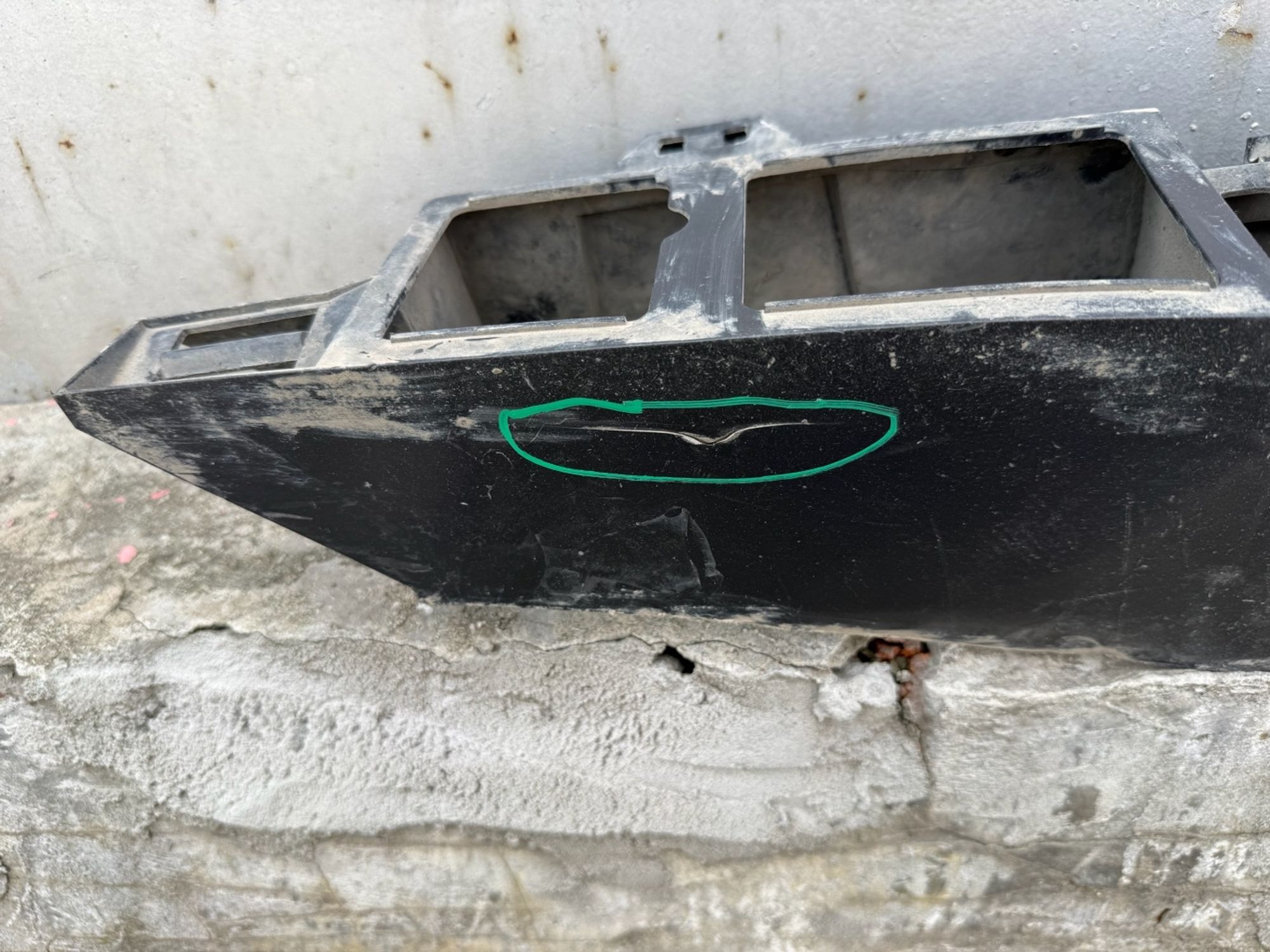 https://ycs.partsauto.market/partsauto-images/thmbs/userImages/74b999aff9da8d5a09f9ff26dc196135/part/9940afa1-bacb-4feb-a245-91400ea1c7cd_1784916644783.jpg