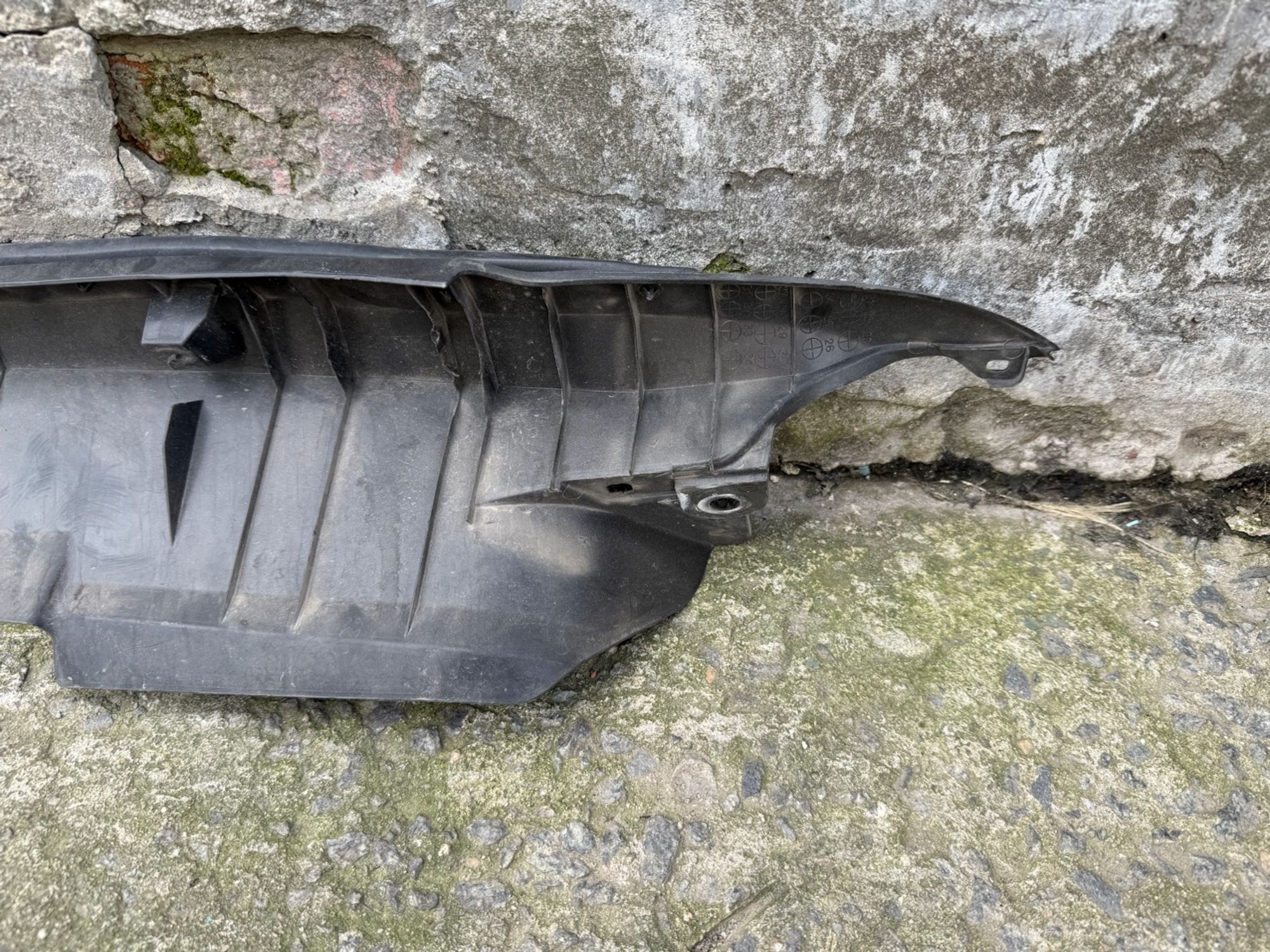 https://ycs.partsauto.market/partsauto-images/thmbs/userImages/74b999aff9da8d5a09f9ff26dc196135/part/999090a2-a8c7-4053-89f9-2eb0cfa42607_1786534119816.jpg