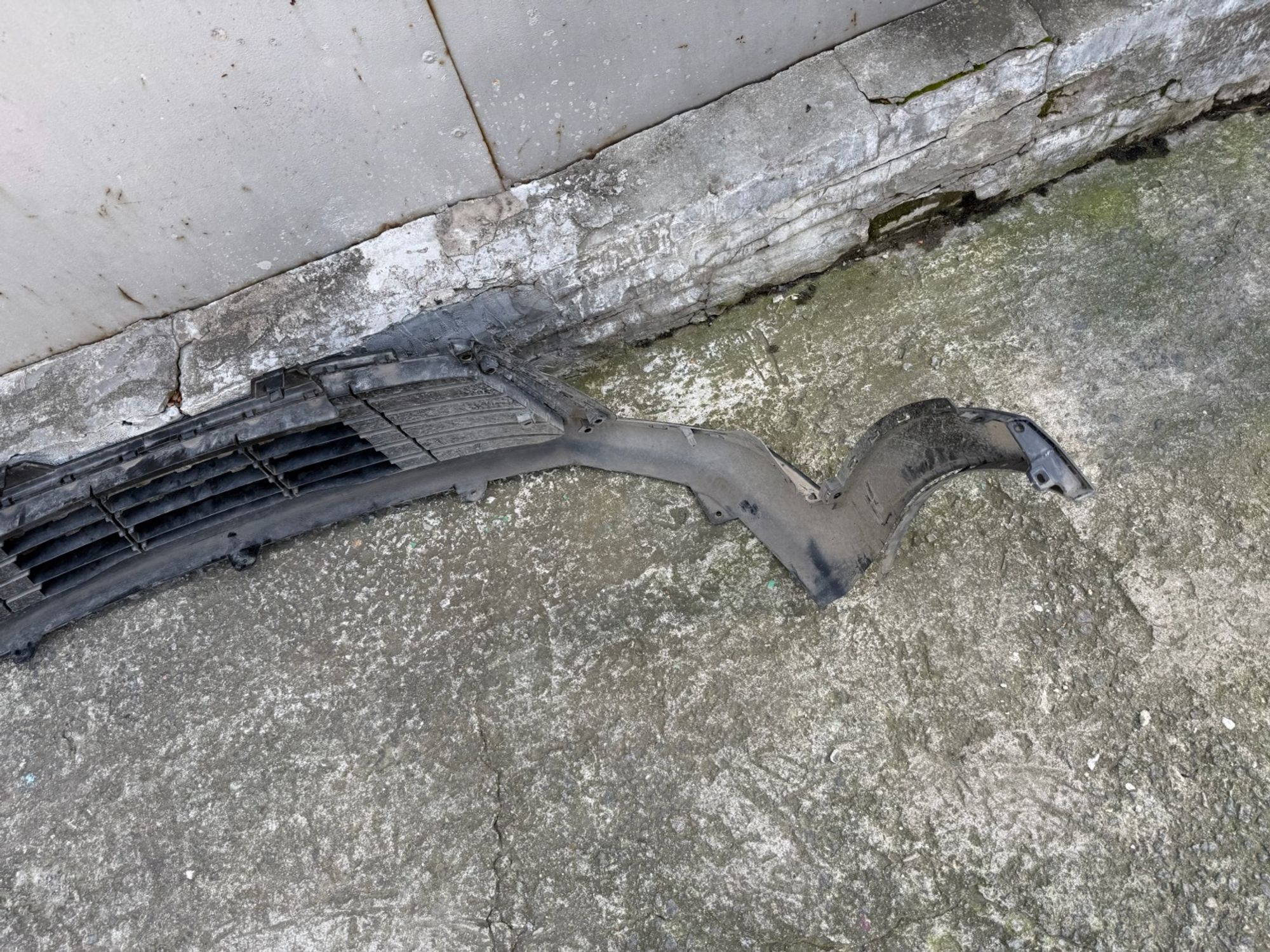 https://ycs.partsauto.market/partsauto-images/thmbs/userImages/74b999aff9da8d5a09f9ff26dc196135/part/9fa896c5-3191-44ae-a1c0-2b7586b43446_1786472581666.jpg