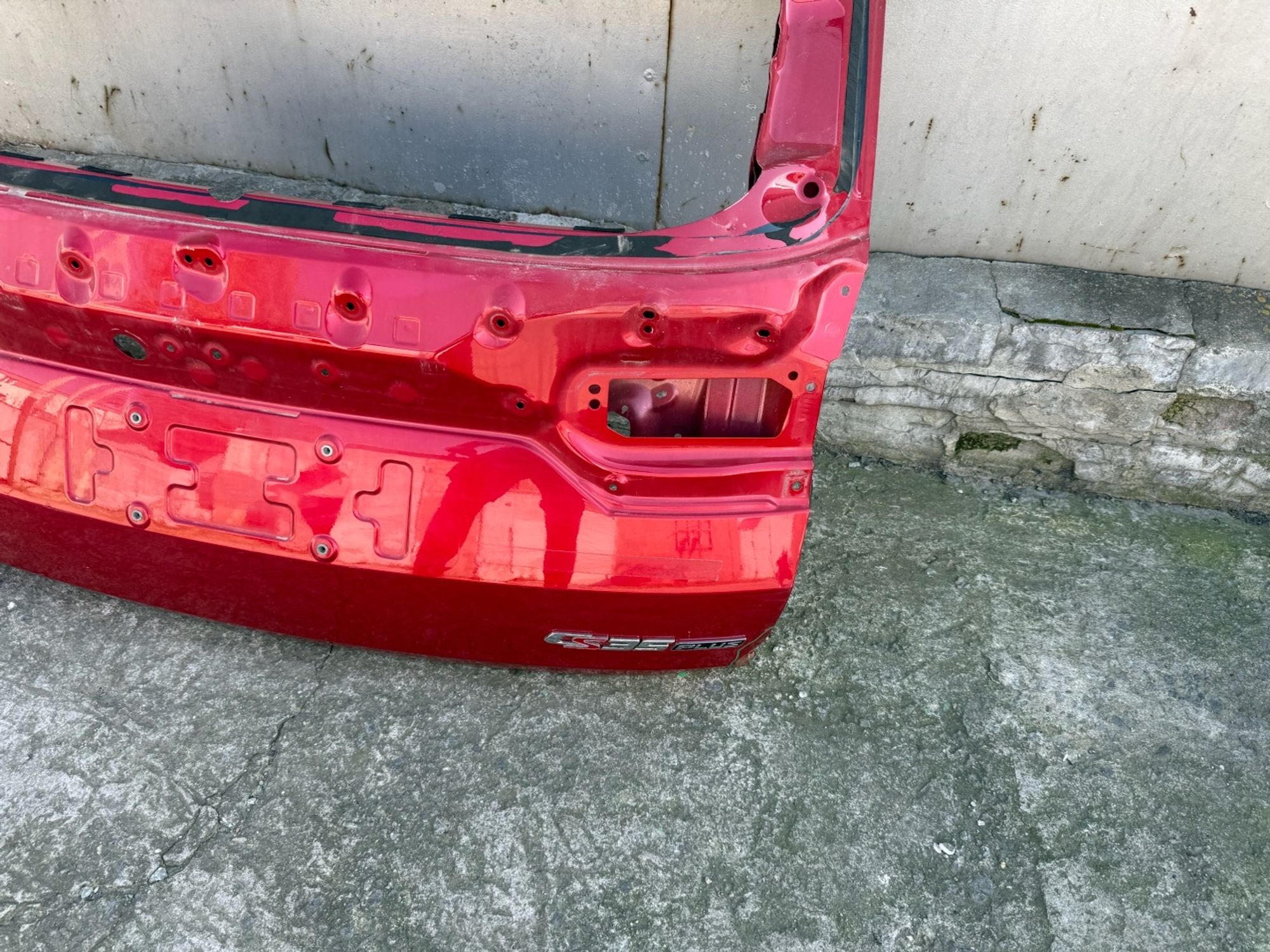 https://ycs.partsauto.market/partsauto-images/thmbs/userImages/74b999aff9da8d5a09f9ff26dc196135/part/a93d0689-ea97-4f90-adcd-8dbade92fa3f_1786887473910.jpg