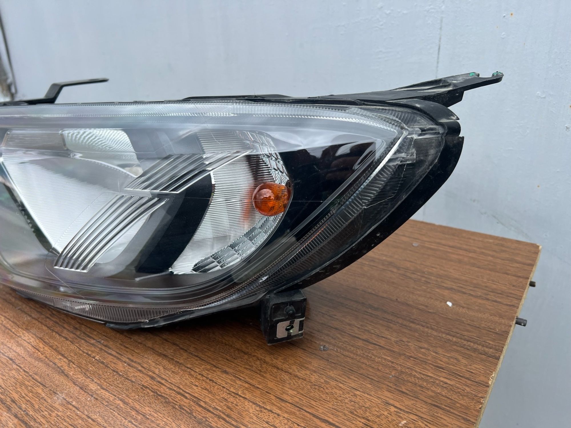 https://ycs.partsauto.market/partsauto-images/thmbs/userImages/74b999aff9da8d5a09f9ff26dc196135/part/ac76fcaa-5aaf-484b-85ab-a7f2ea43e6f9_1781111433293.jpg