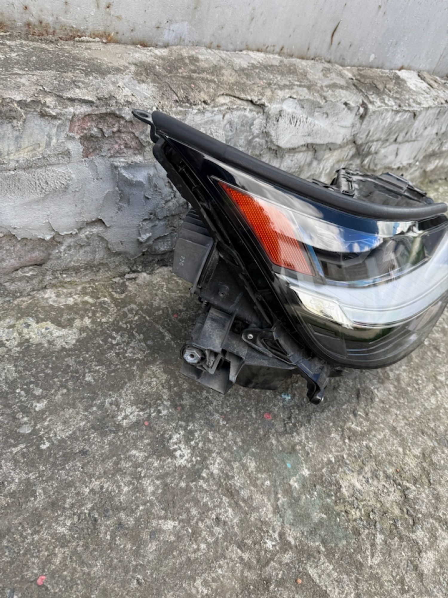 https://ycs.partsauto.market/partsauto-images/thmbs/userImages/74b999aff9da8d5a09f9ff26dc196135/part/af93ee5e-a542-476b-9fc3-ffe3d7b3c789_1786531770892.jpg