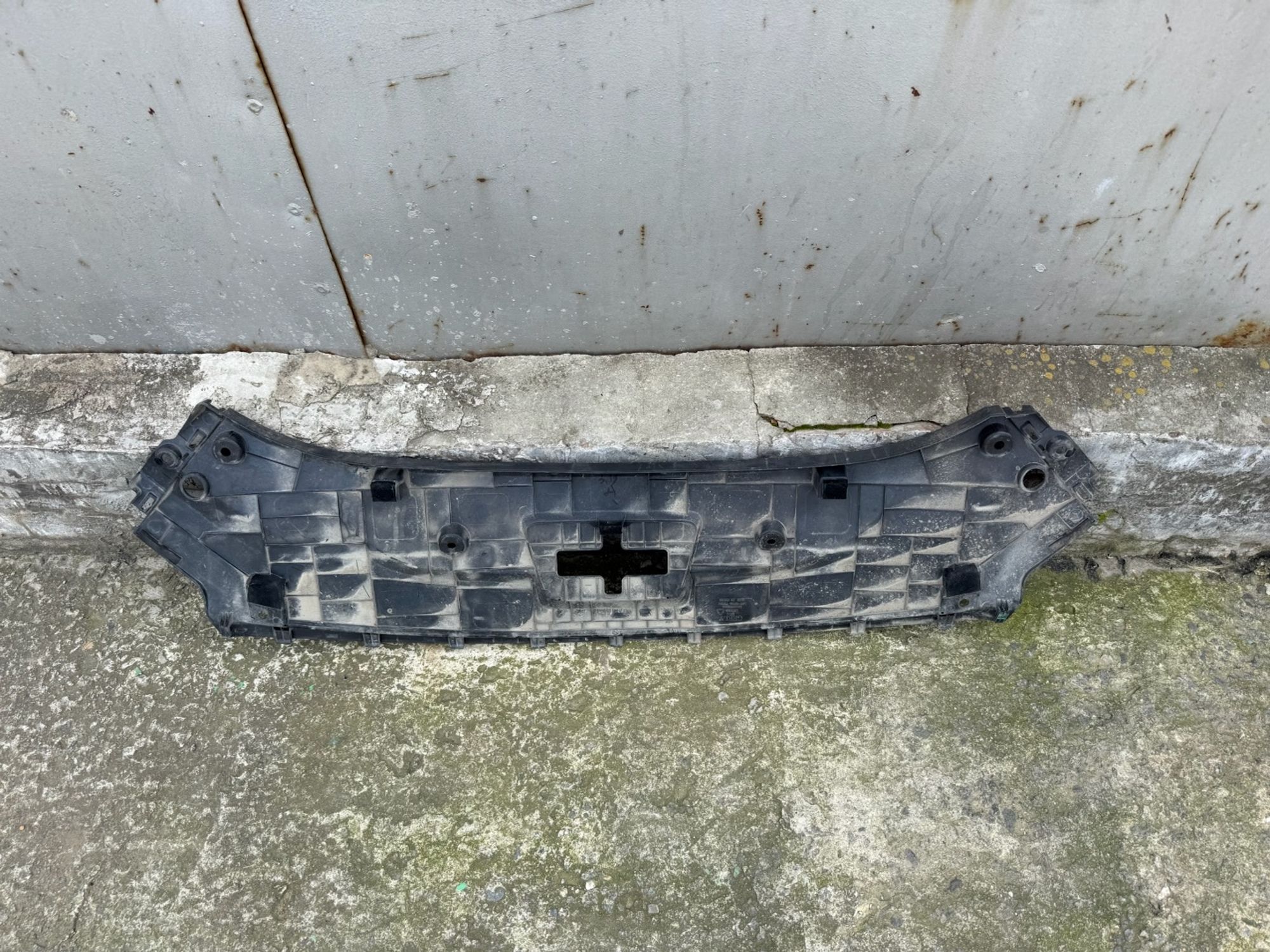 https://ycs.partsauto.market/partsauto-images/thmbs/userImages/74b999aff9da8d5a09f9ff26dc196135/part/b517f9ca-ed70-4d2d-93de-e8912964dd29_1786087944973.jpg