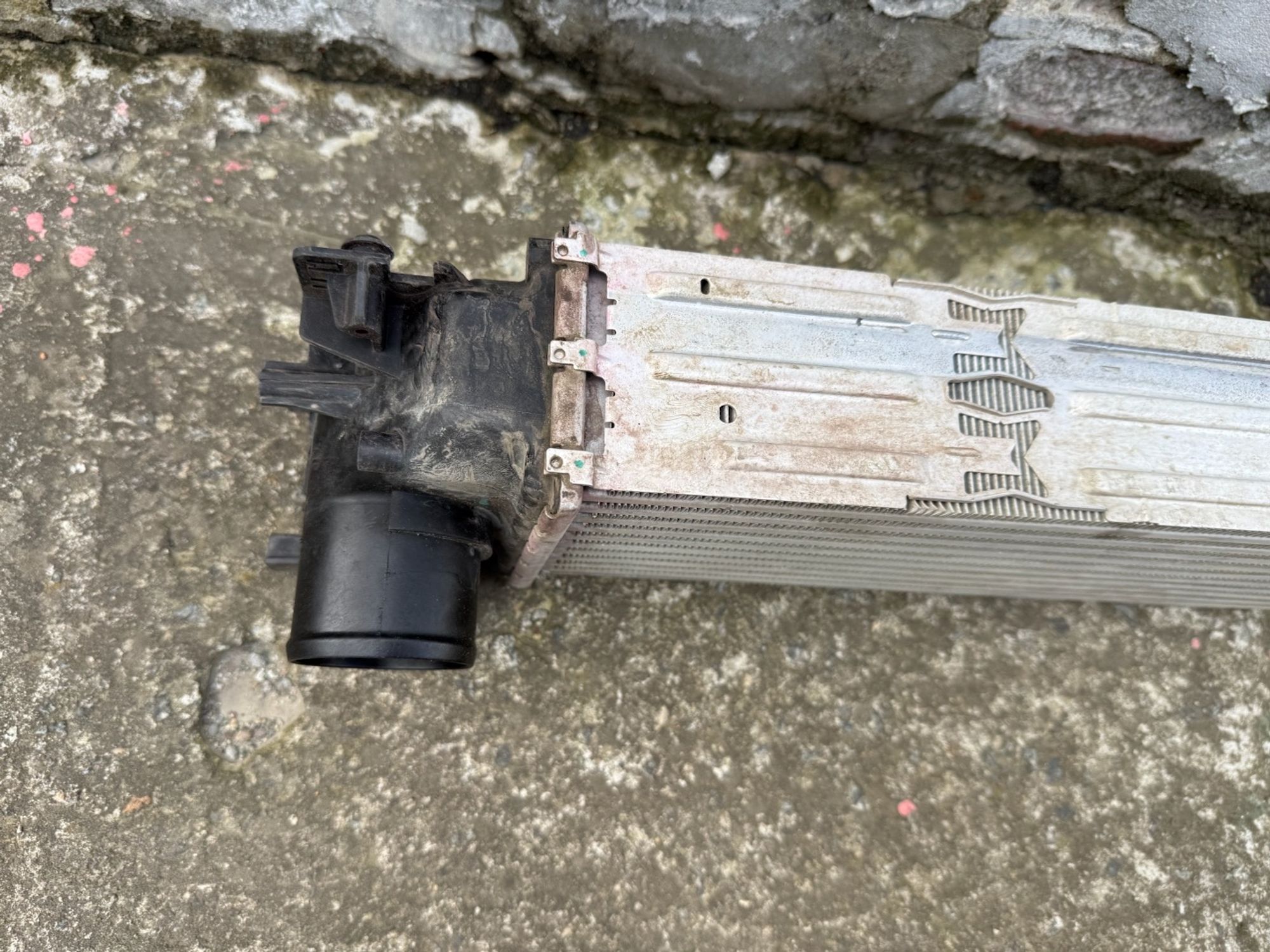 https://ycs.partsauto.market/partsauto-images/thmbs/userImages/74b999aff9da8d5a09f9ff26dc196135/part/b6484013-4ca8-4145-a936-ef554a5dc74f_1786708728500.jpg