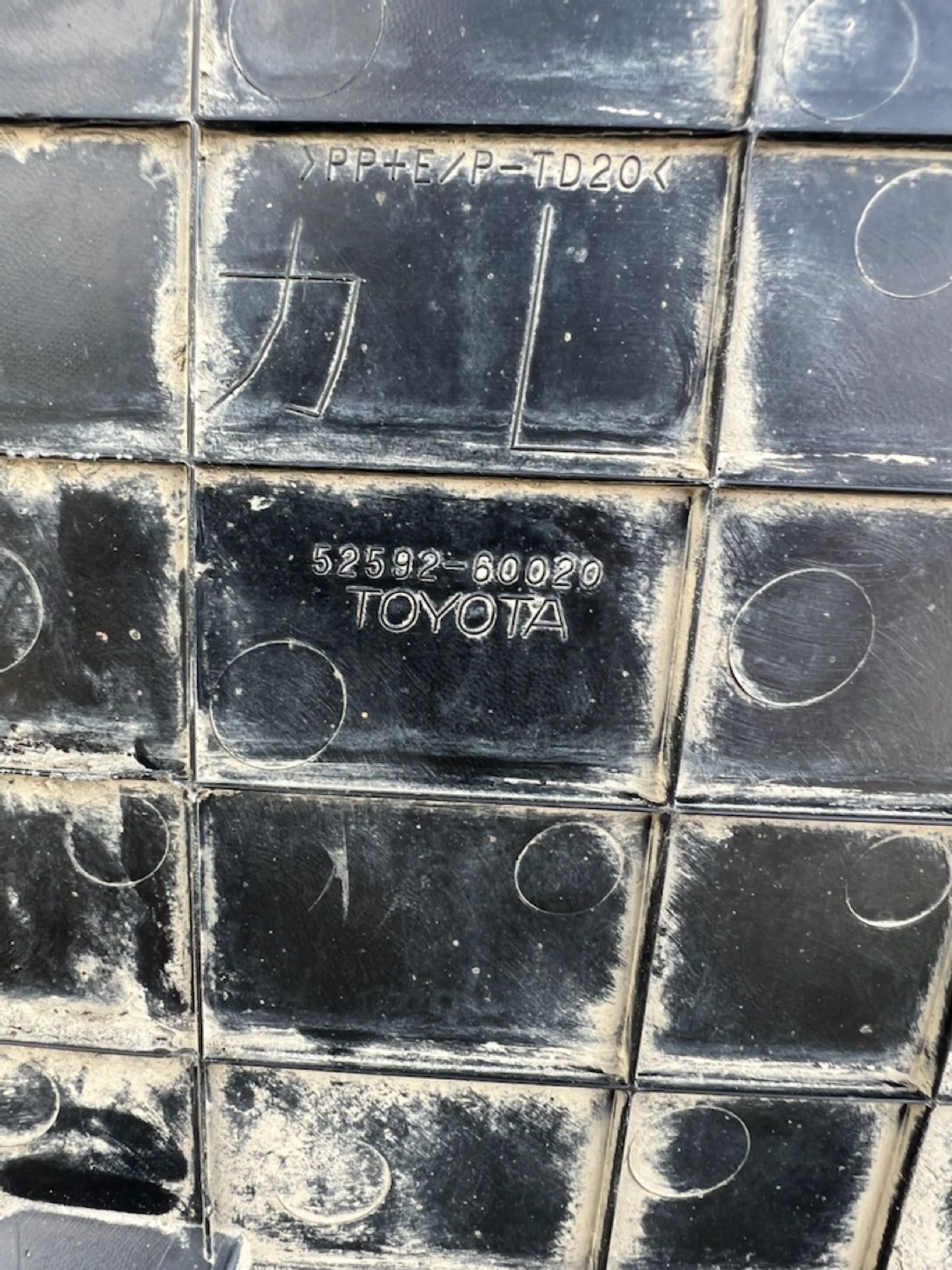 https://ycs.partsauto.market/partsauto-images/thmbs/userImages/74b999aff9da8d5a09f9ff26dc196135/part/b80cf292-f190-4f55-a4c1-a4c57b0d0c9a_1781717076671.jpg