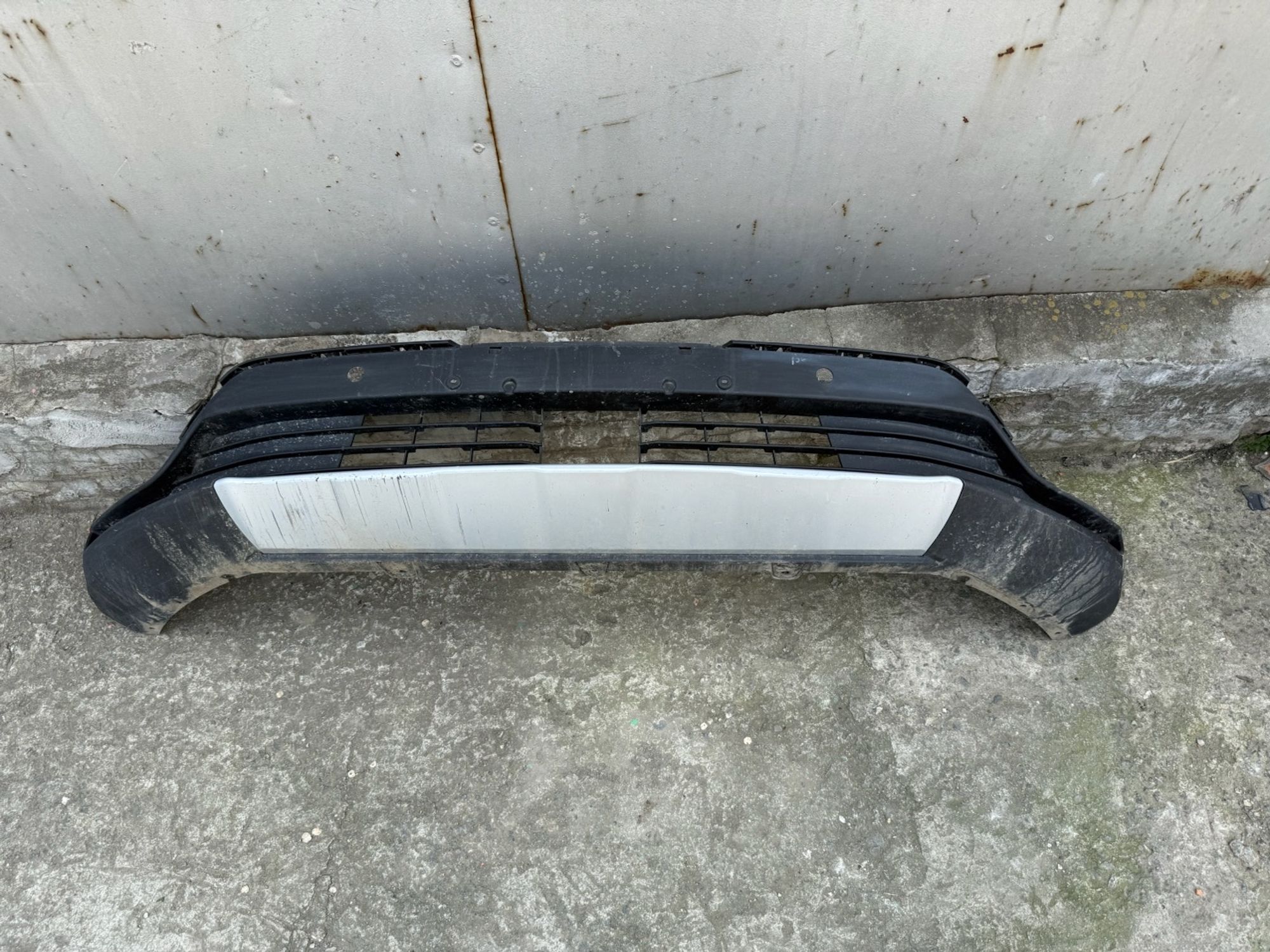 https://ycs.partsauto.market/partsauto-images/thmbs/userImages/74b999aff9da8d5a09f9ff26dc196135/part/b9960a53-f6ae-4235-9150-45abb309384d_1784908381229.jpg