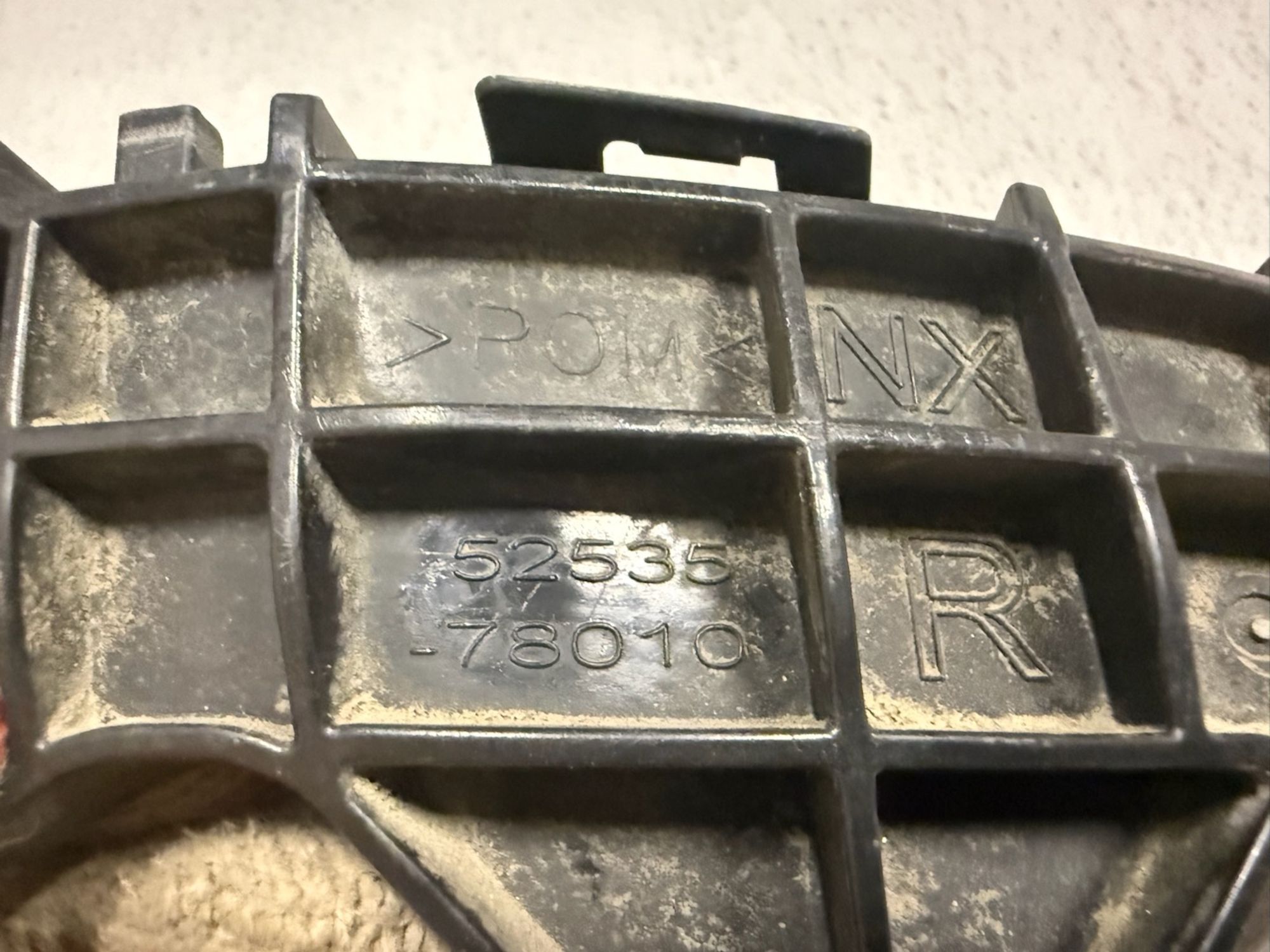https://ycs.partsauto.market/partsauto-images/thmbs/userImages/74b999aff9da8d5a09f9ff26dc196135/part/bb40c640-6738-4d03-9c05-2f491c71cb53_1789115171788.jpg