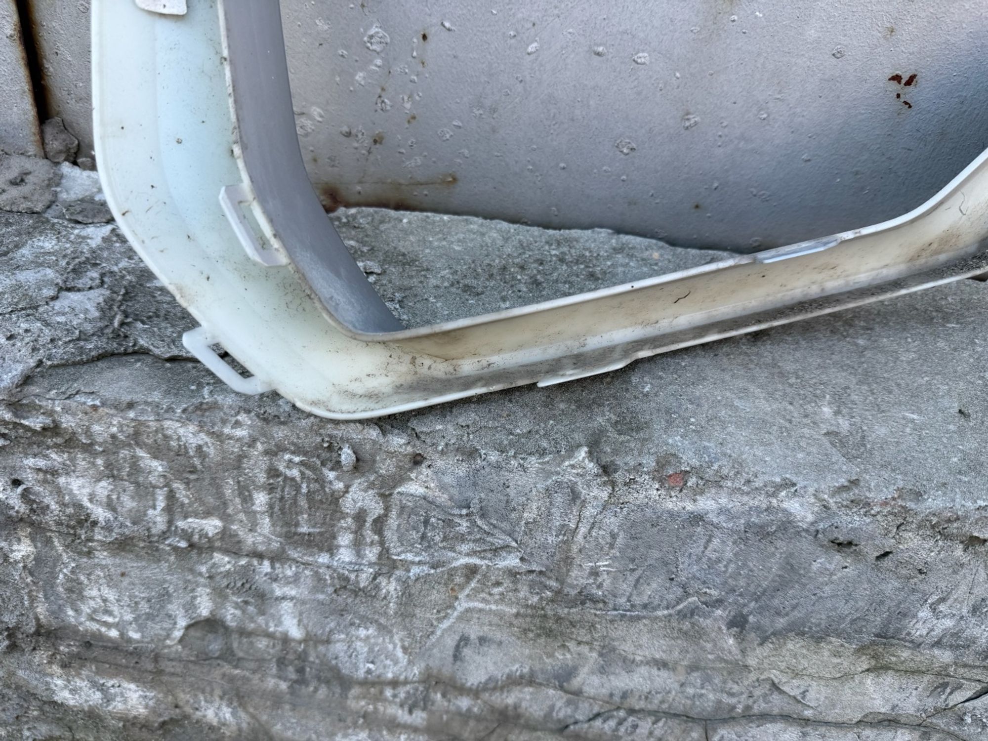 https://ycs.partsauto.market/partsauto-images/thmbs/userImages/74b999aff9da8d5a09f9ff26dc196135/part/bcb21c88-48db-4112-994b-9436b4c4fb5c_1786906330934.jpg