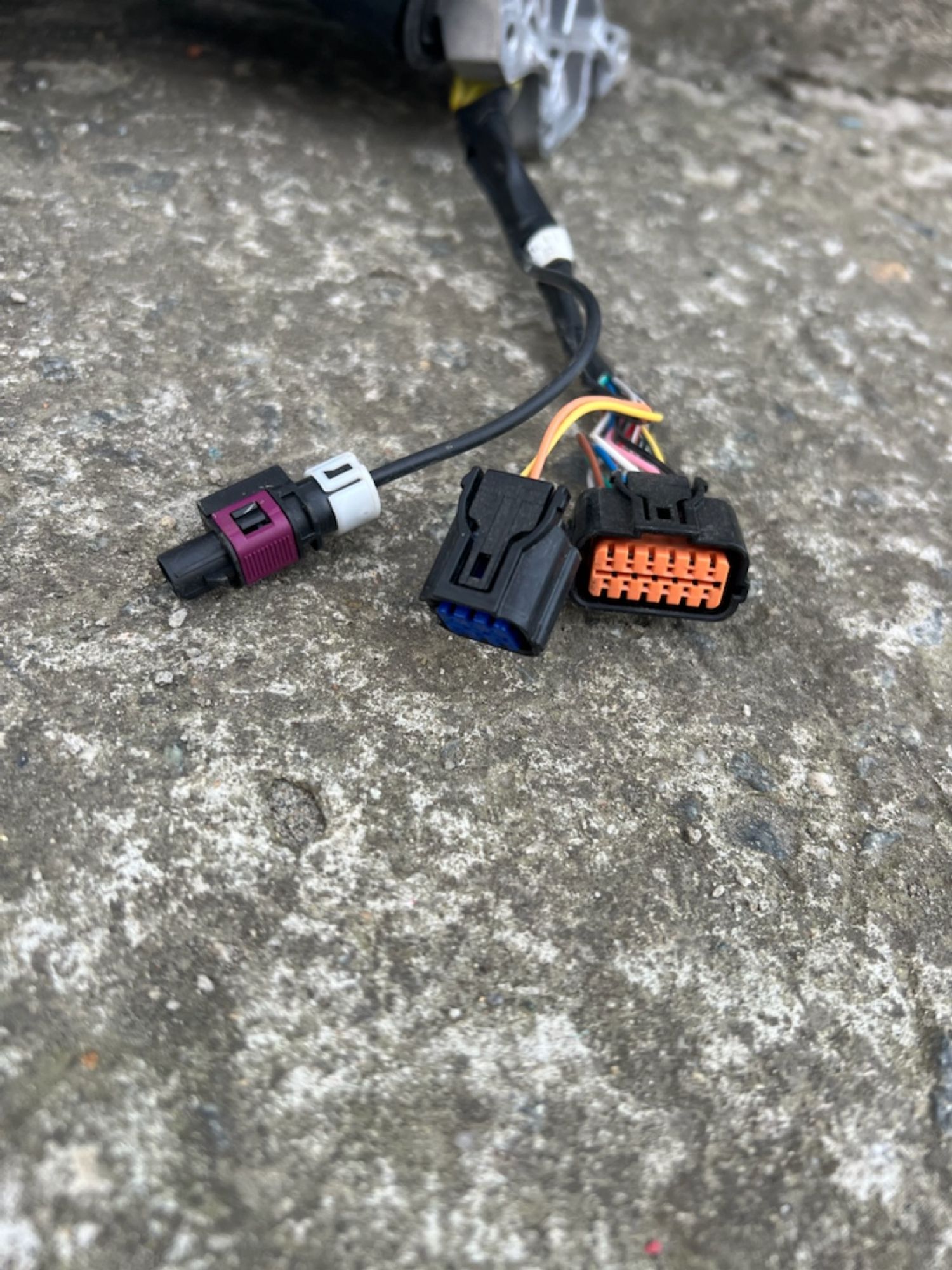 https://ycs.partsauto.market/partsauto-images/thmbs/userImages/74b999aff9da8d5a09f9ff26dc196135/part/bf58d7c3-8bbe-4af0-835a-a30be6649967_1785432769962.jpg
