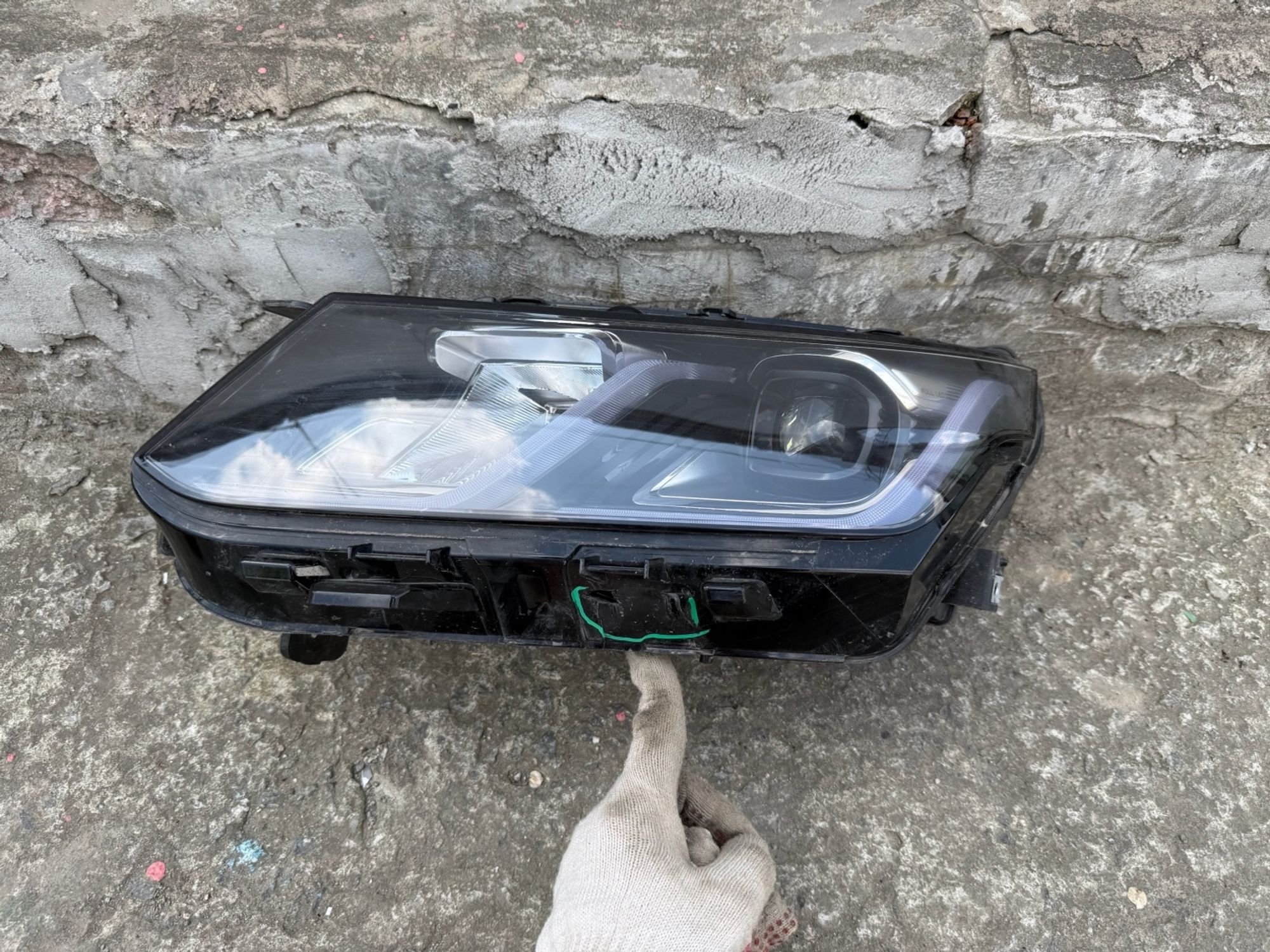 https://ycs.partsauto.market/partsauto-images/thmbs/userImages/74b999aff9da8d5a09f9ff26dc196135/part/c15304ca-4bd1-4623-b21b-29bac9ff1068_1784916457366.jpg