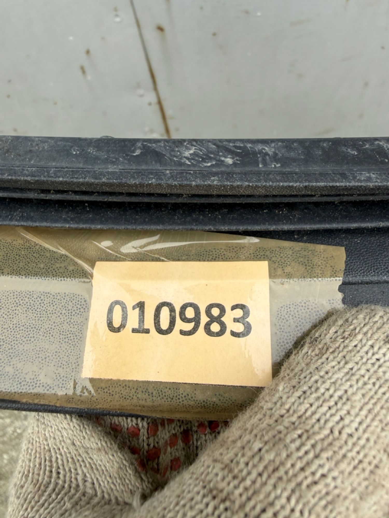 https://ycs.partsauto.market/partsauto-images/thmbs/userImages/74b999aff9da8d5a09f9ff26dc196135/part/c2172dfc-f050-489a-bc9e-b527a671f23c_1786298486988.jpg